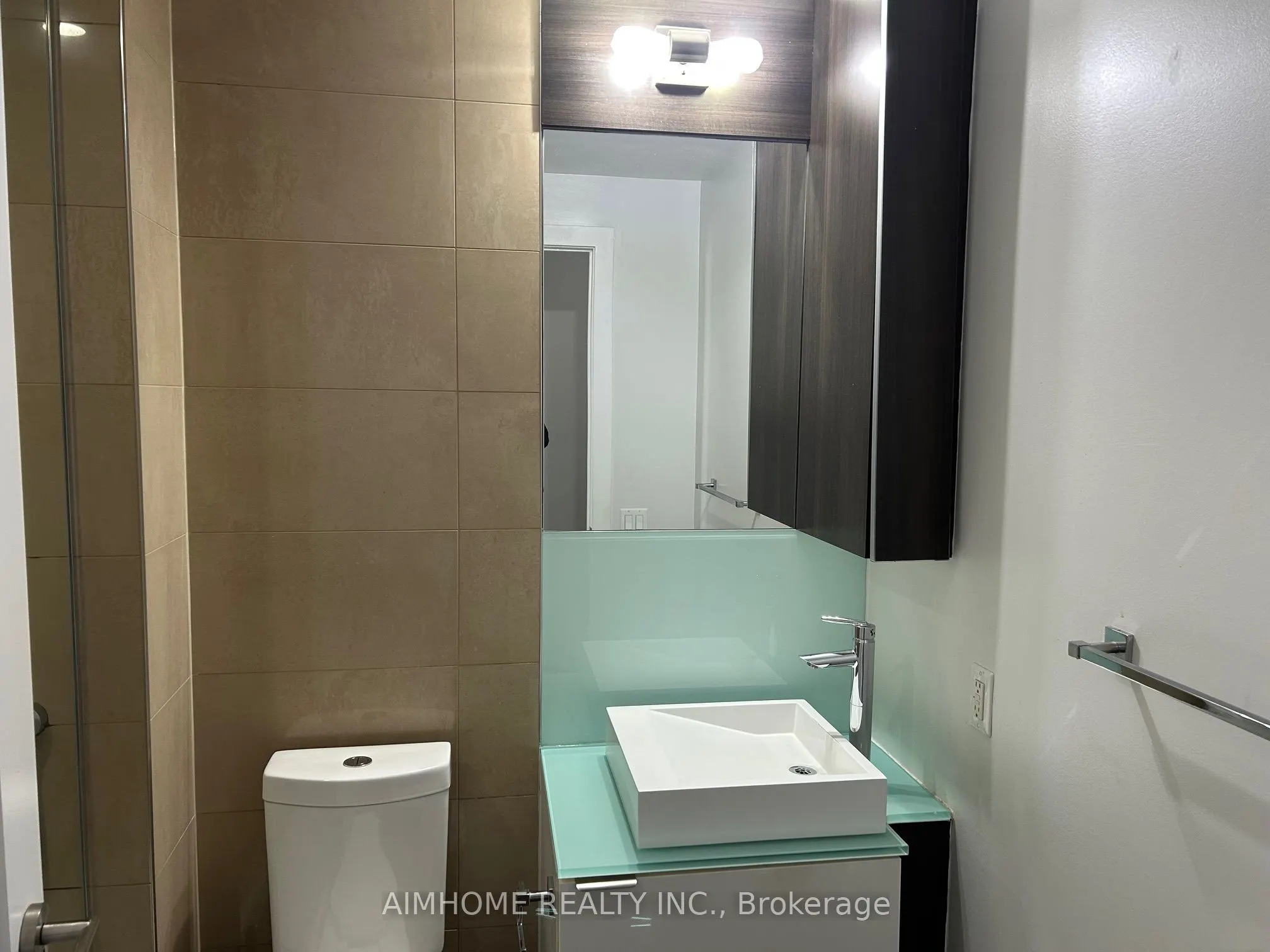 300 Front Street W, #1603