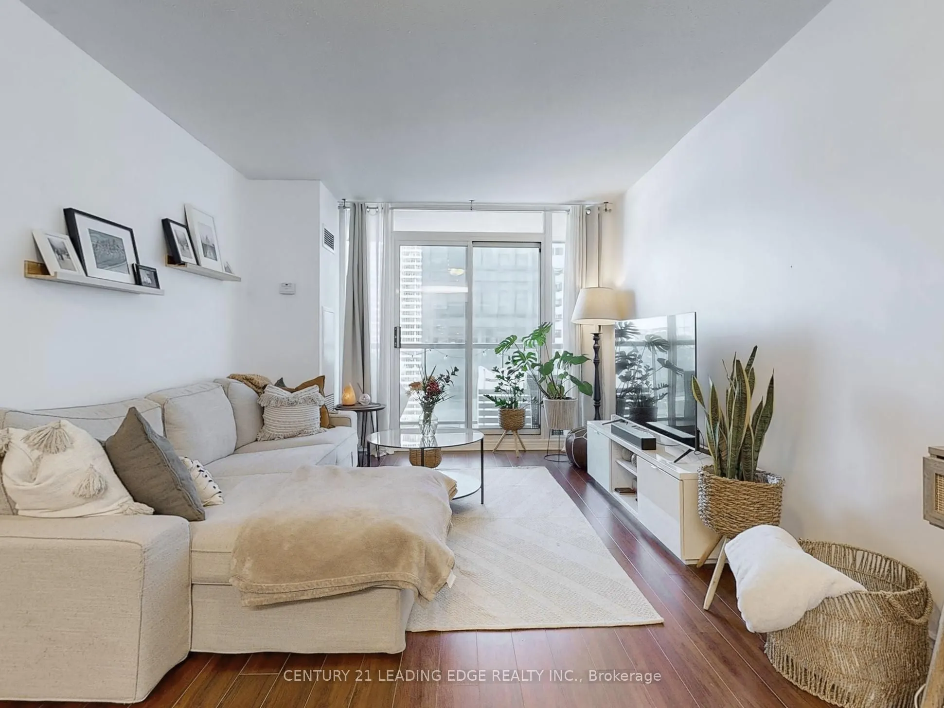 30 Grand Trunk Crescent, #3503