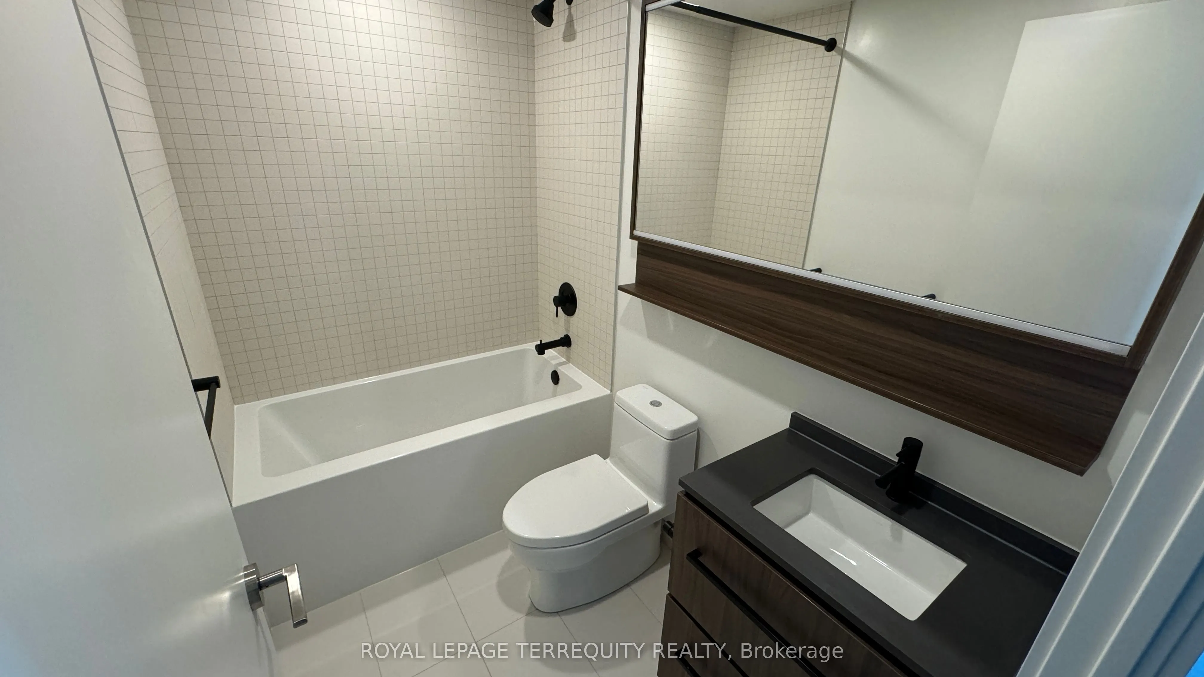 425 Front Street E, #608