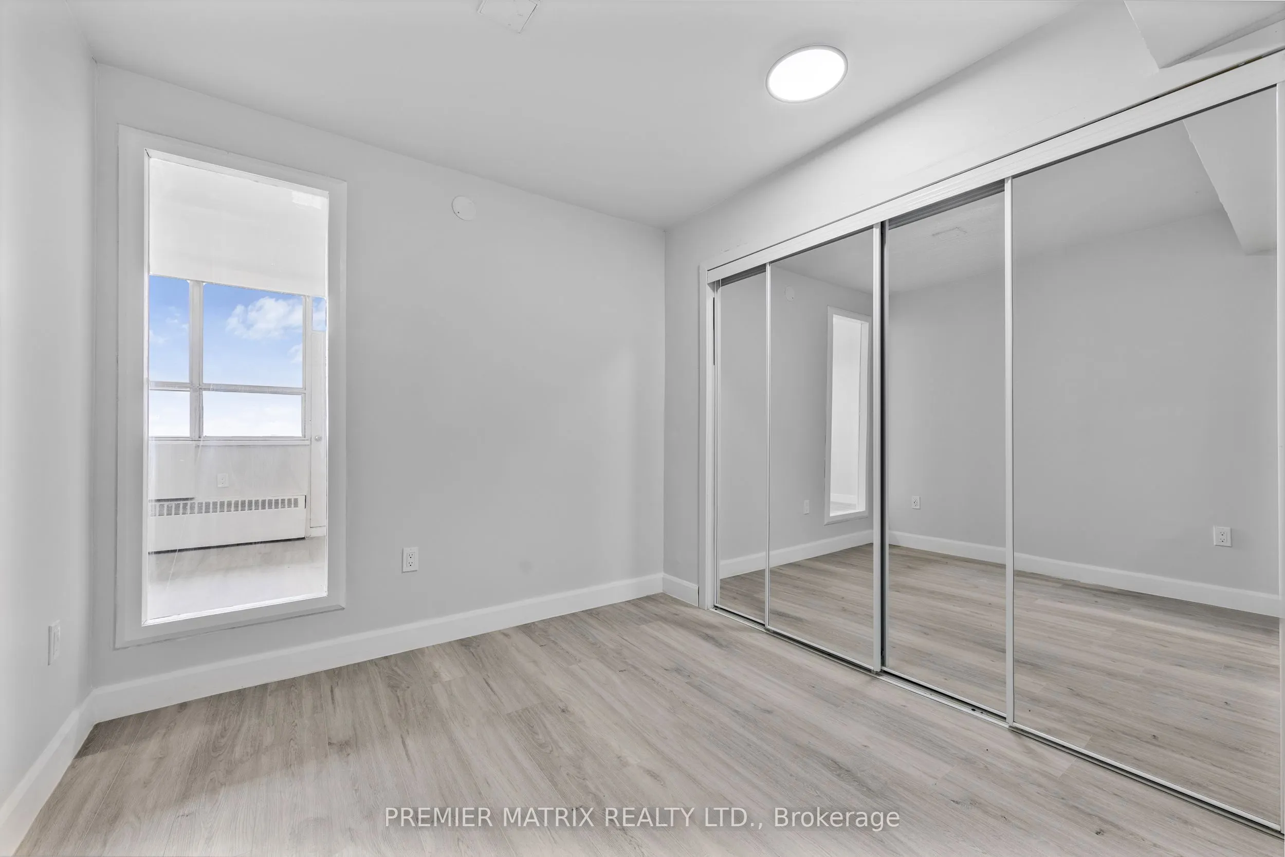 65 Thorncliffe Park Drive, #2108