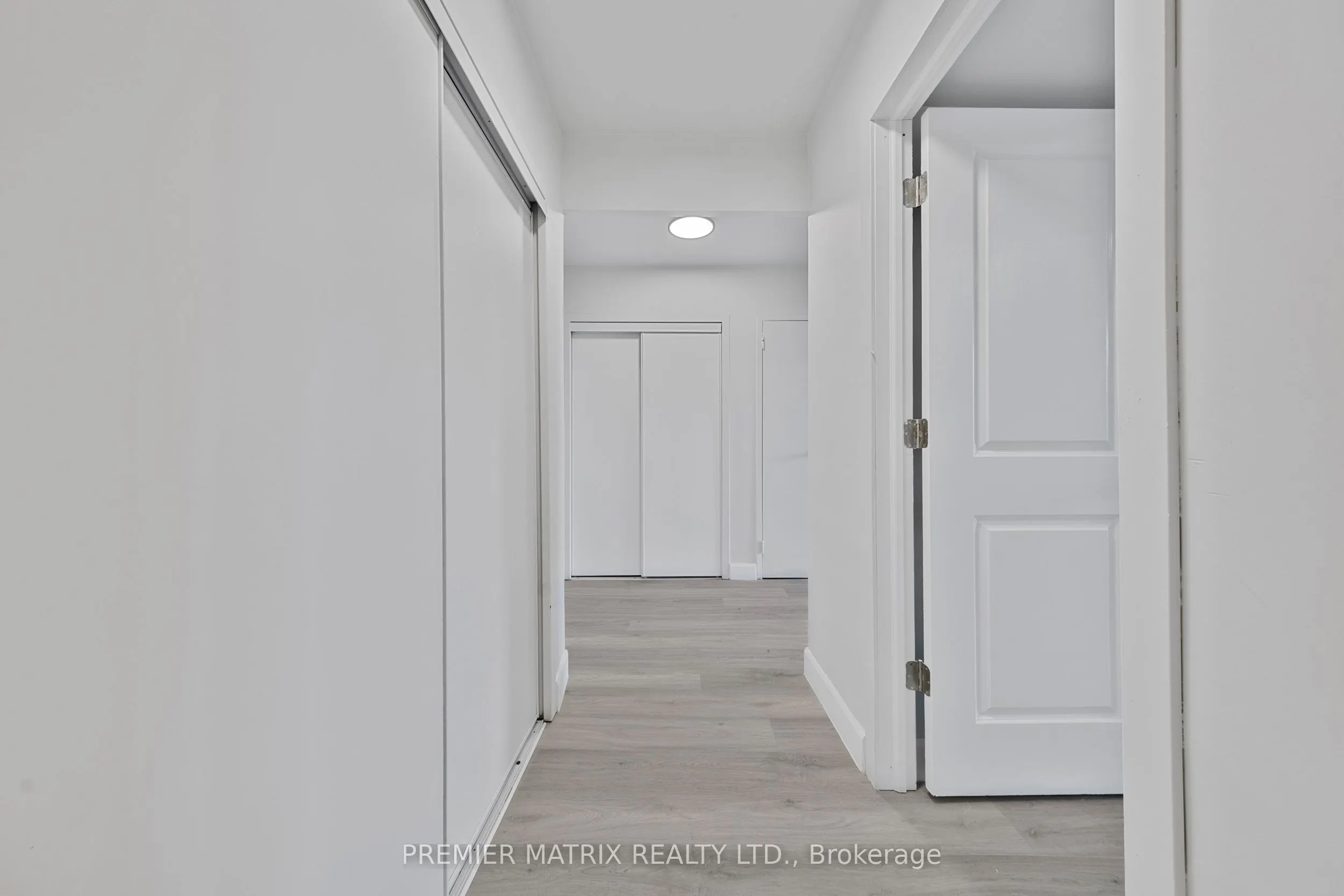 65 Thorncliffe Park Drive, #2108