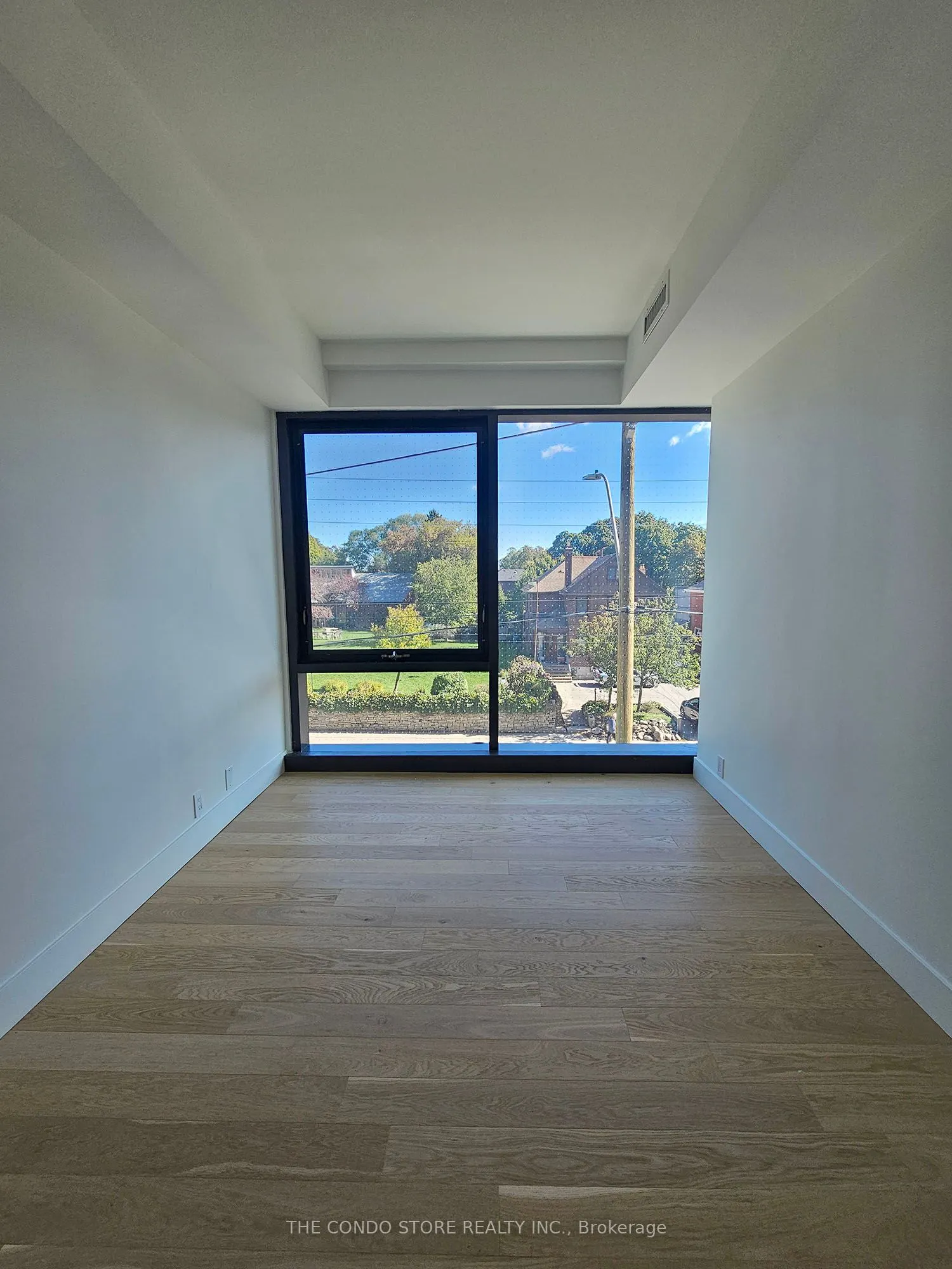 1414 Bayview Avenue, #213