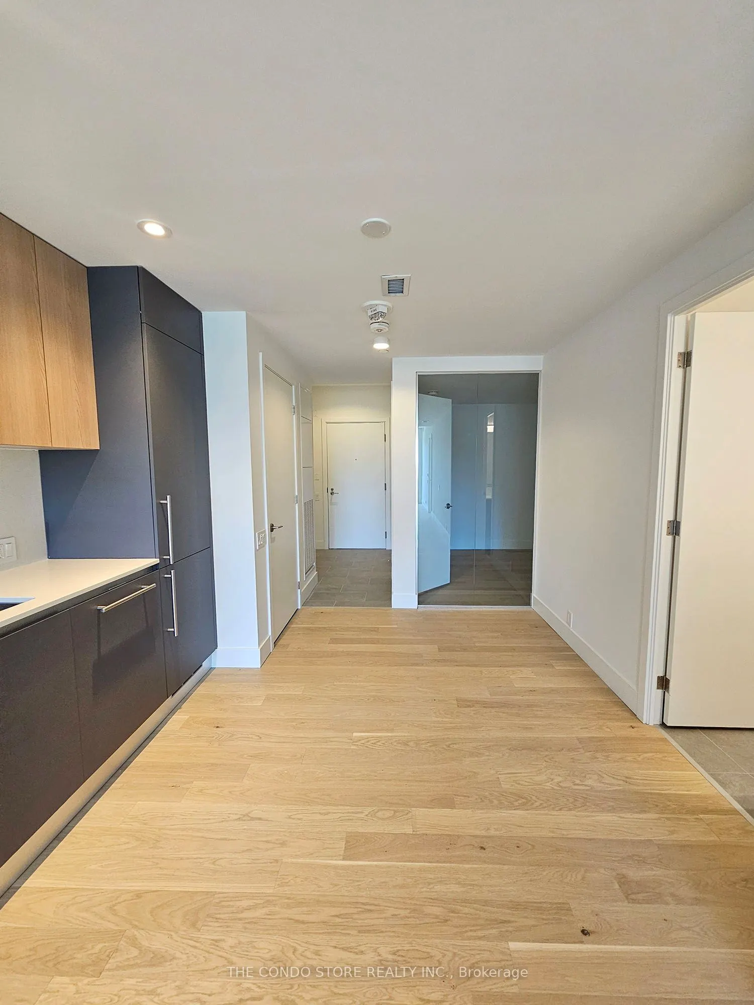 1414 Bayview Avenue, #213