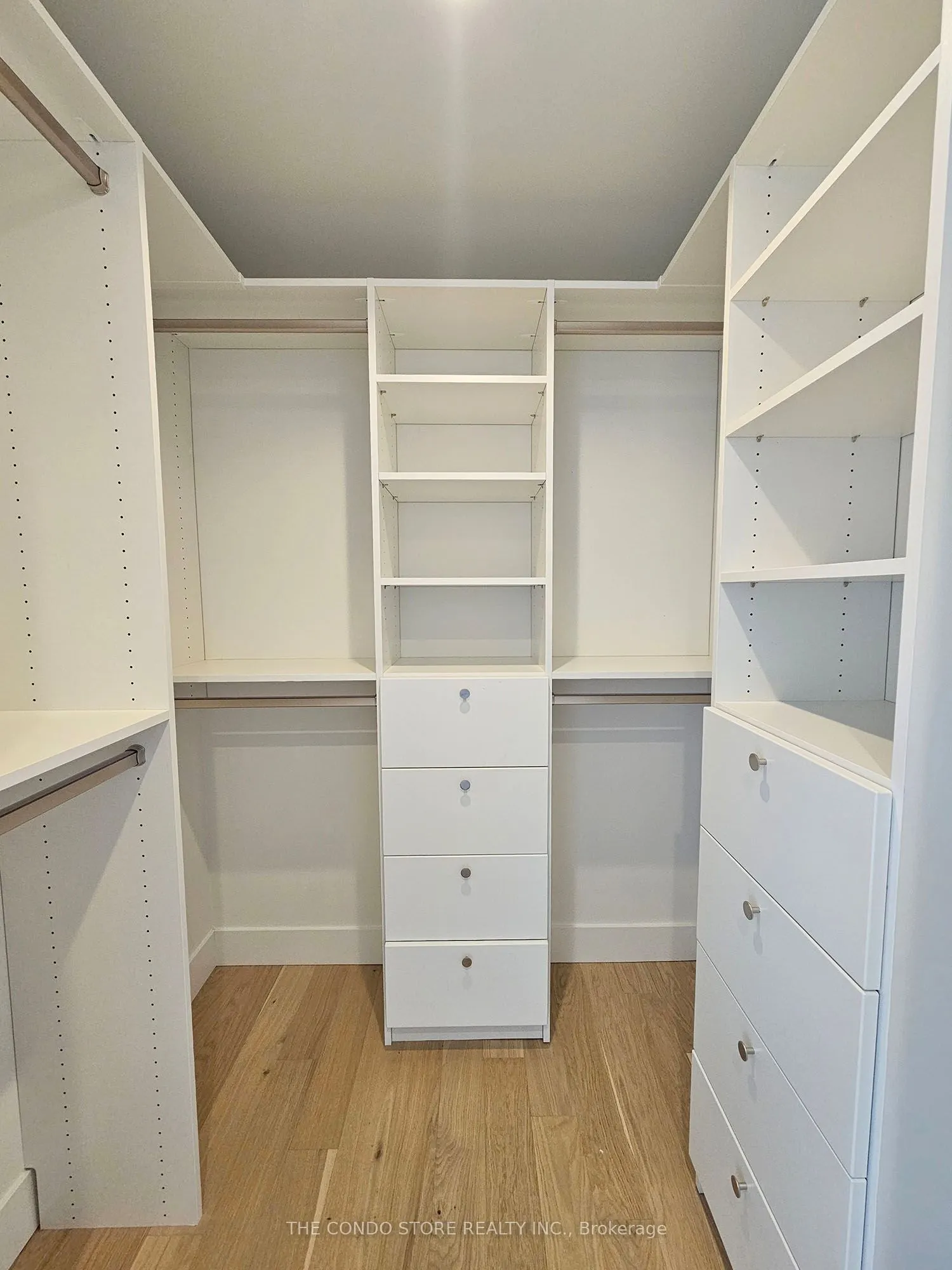 1414 Bayview Avenue, #213