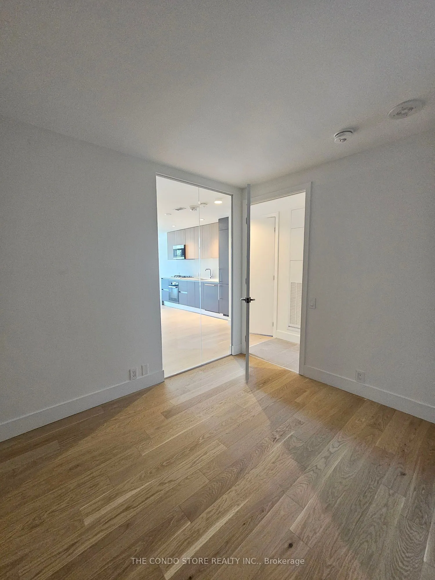 1414 Bayview Avenue, #213