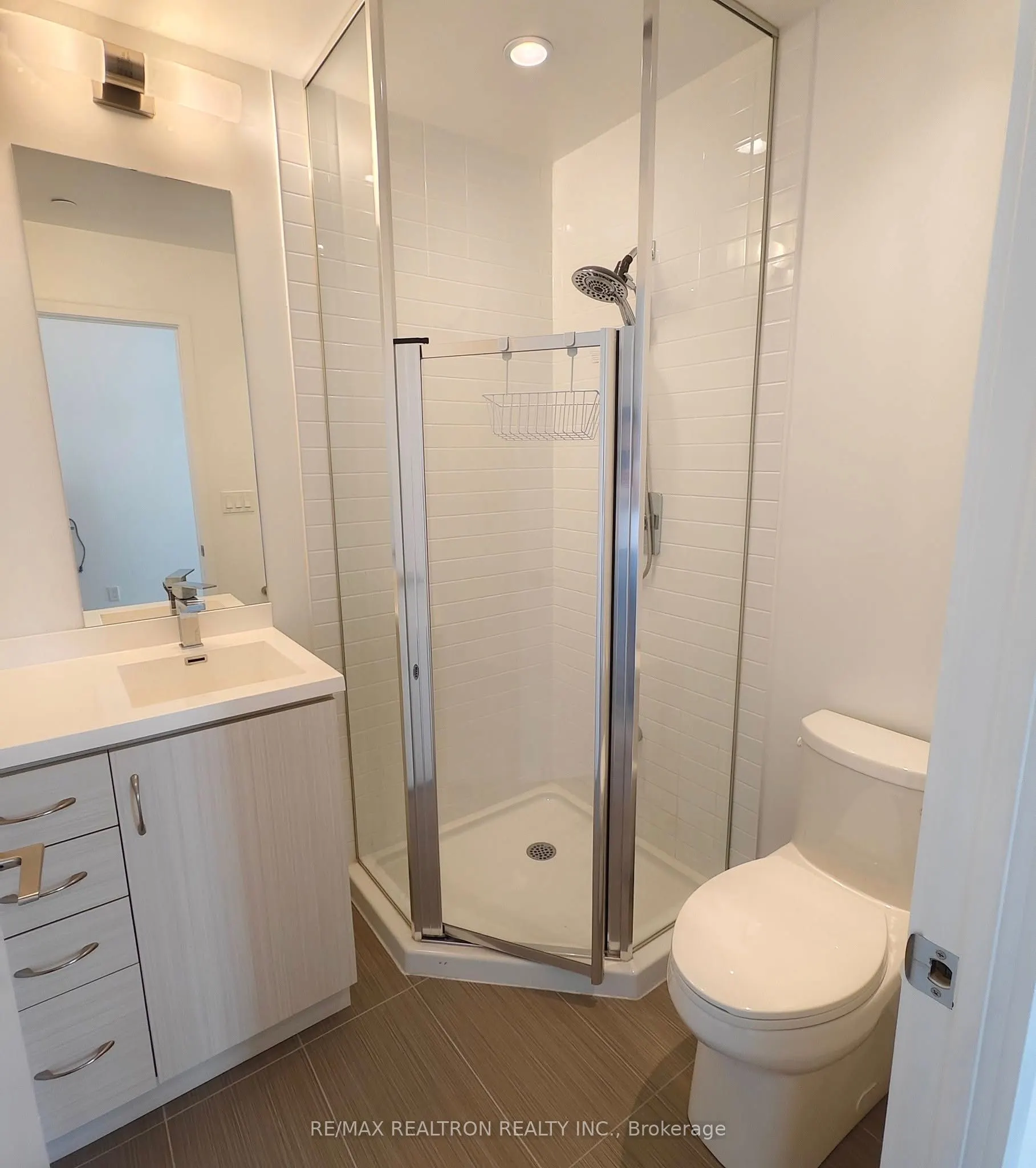 181 Huron Street, #903