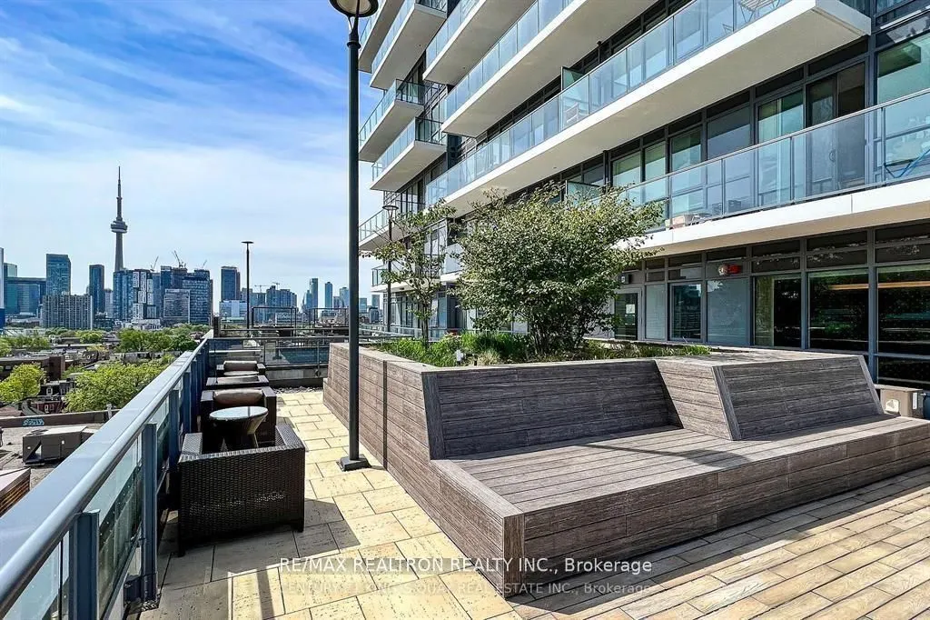 181 Huron Street, #903