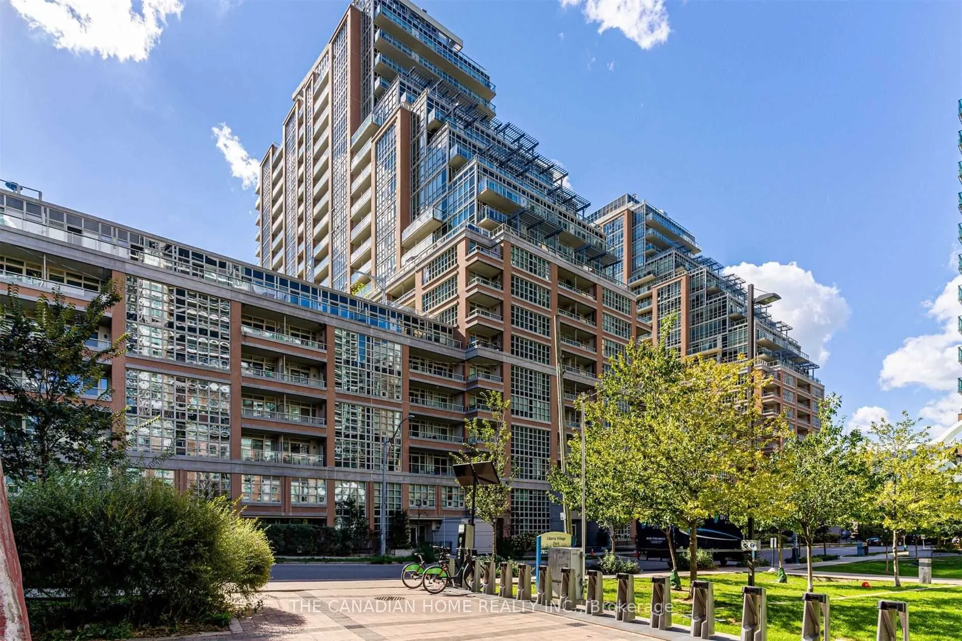 75 East Liberty Street, #802