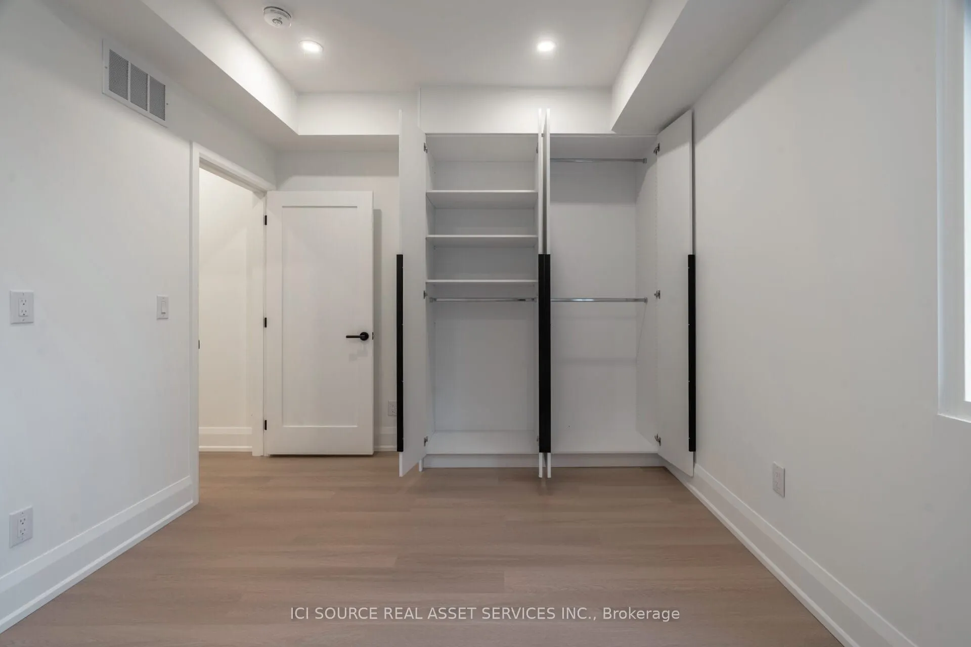 328 Shaw Street, #2