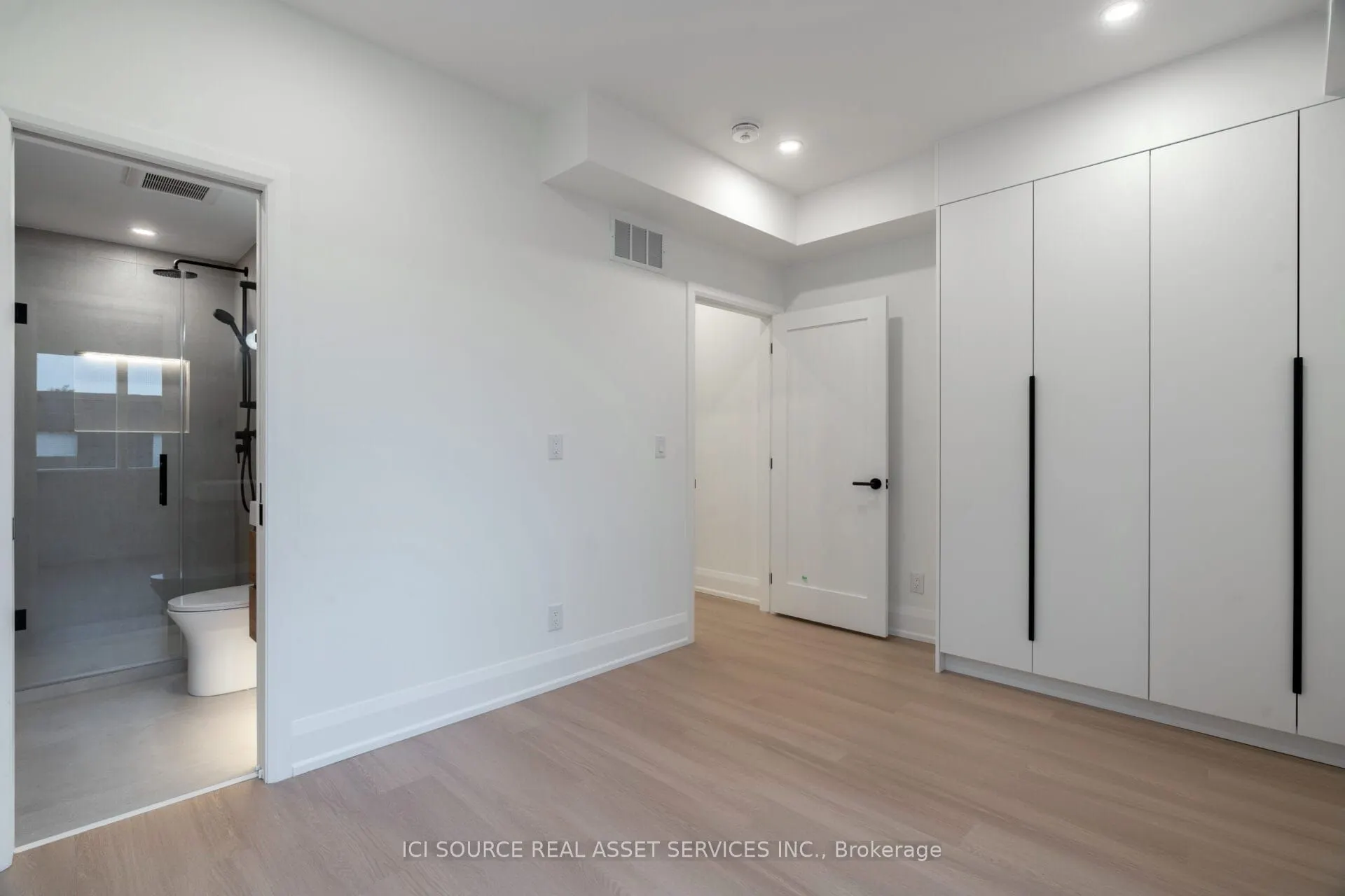 328 Shaw Street, #2
