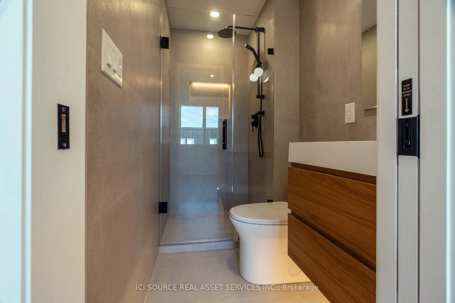 328 Shaw Street, #2