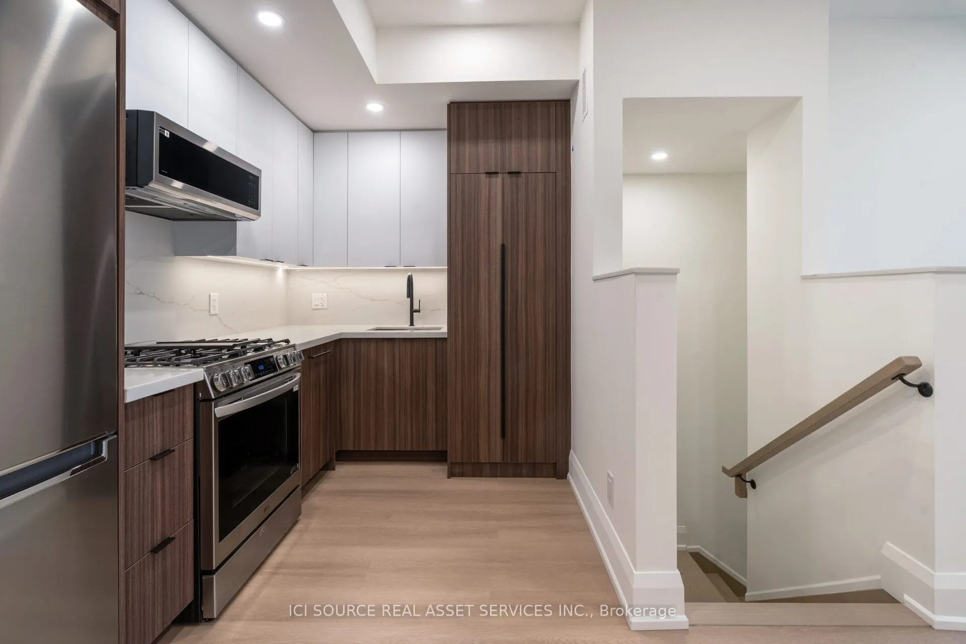 328 Shaw Street, #2