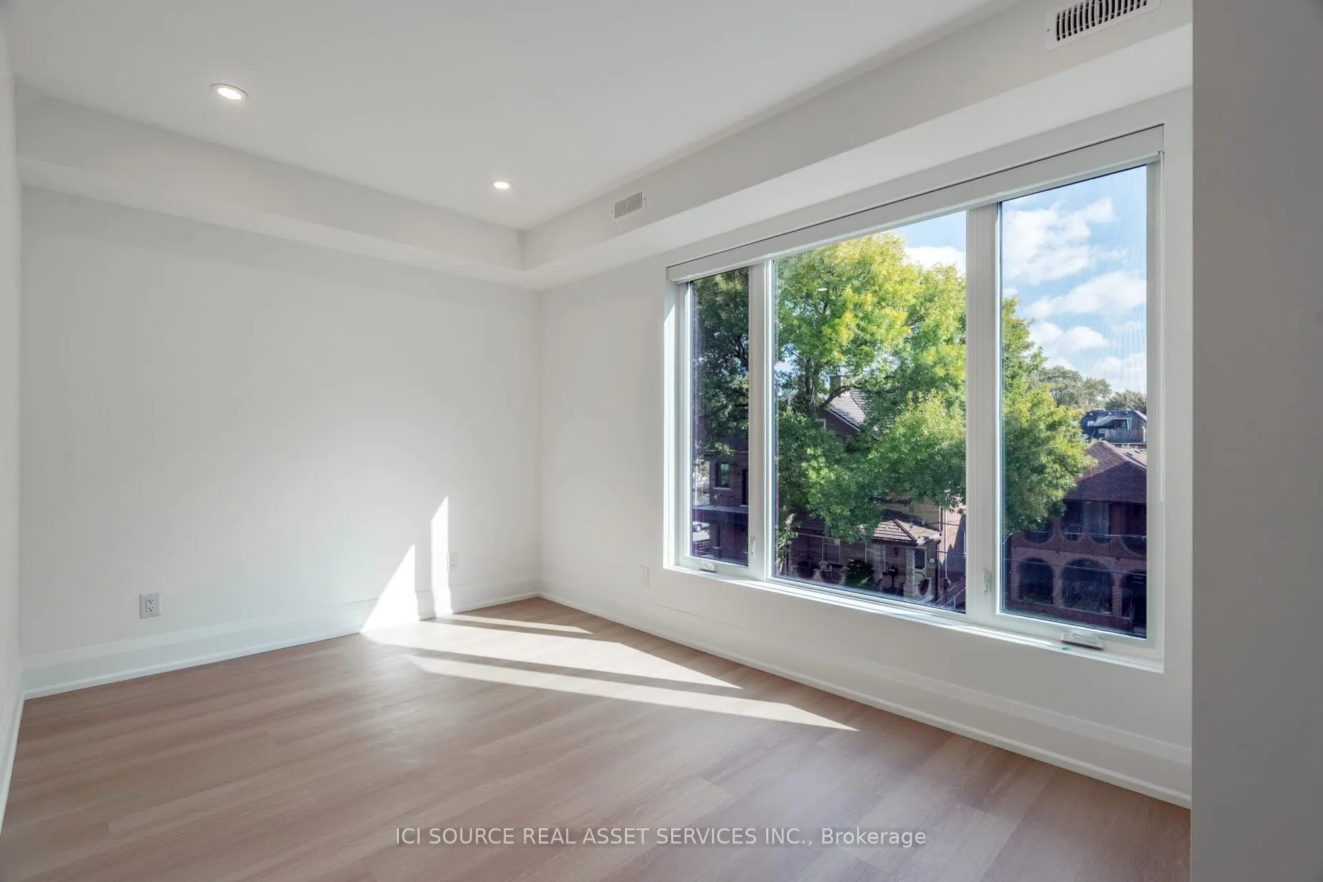 328 Shaw Street, #3