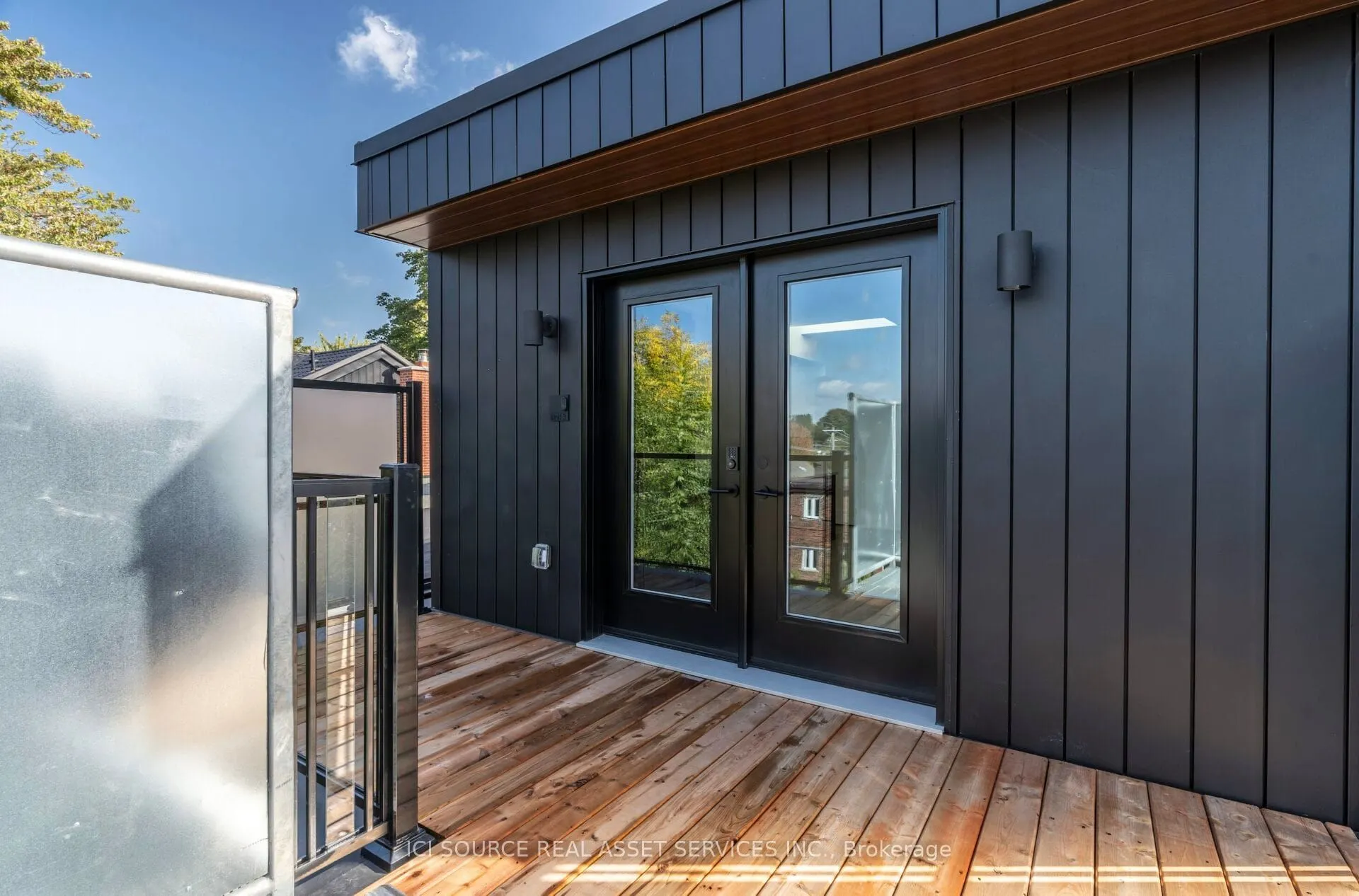 328 Shaw Street, #3