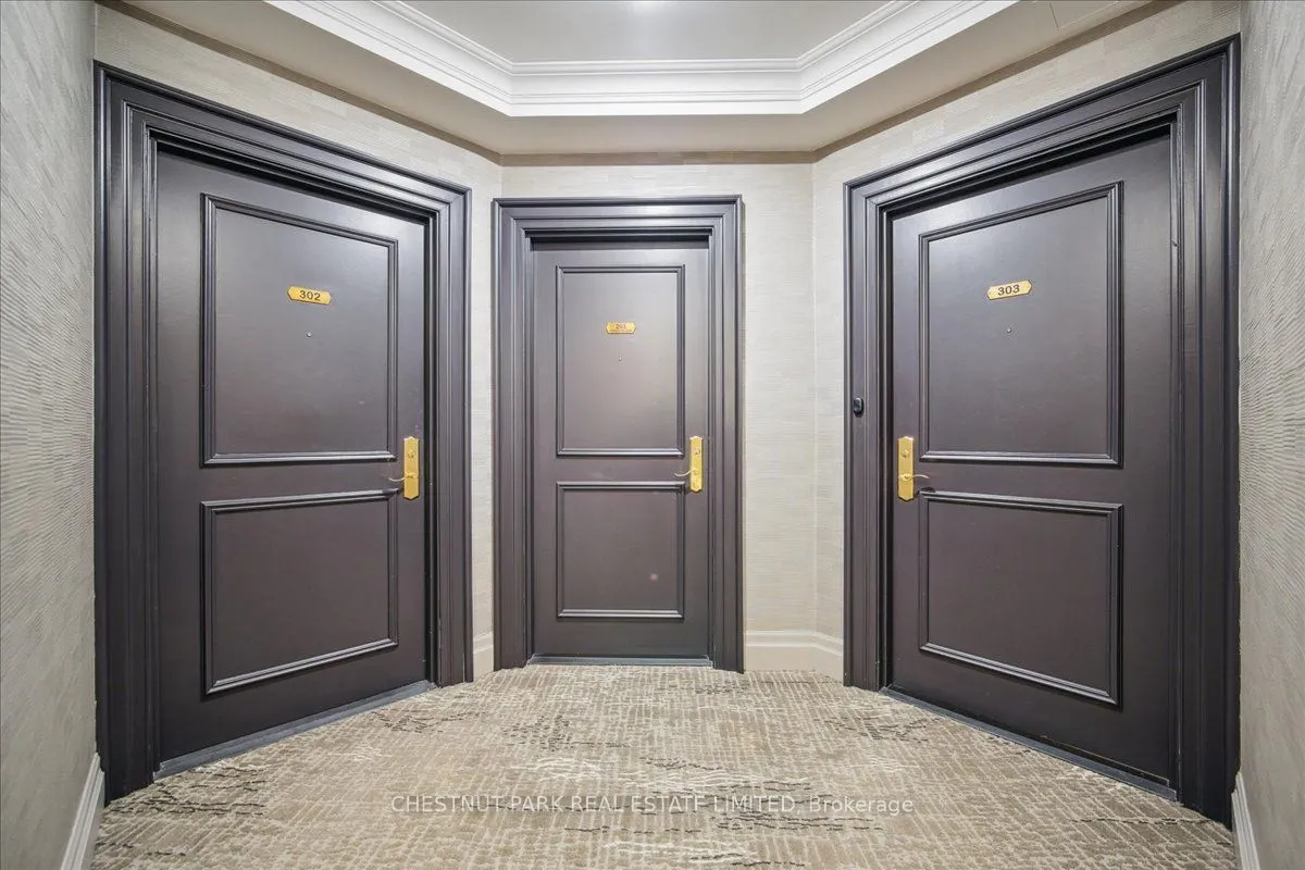 33 Delisle Avenue, #203