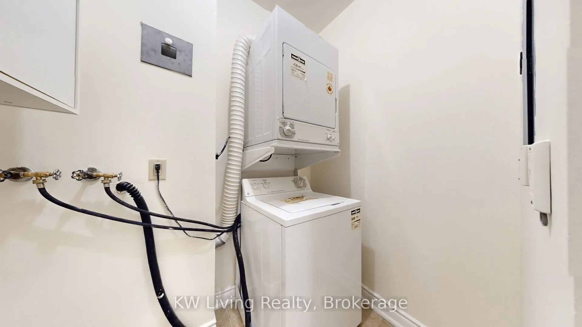 10 Gateway Boulevard, #306