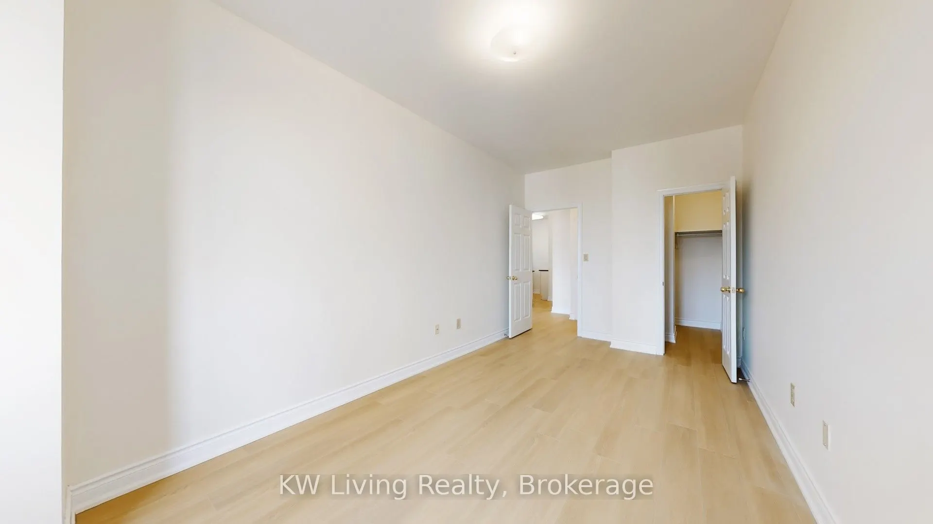 10 Gateway Boulevard, #306