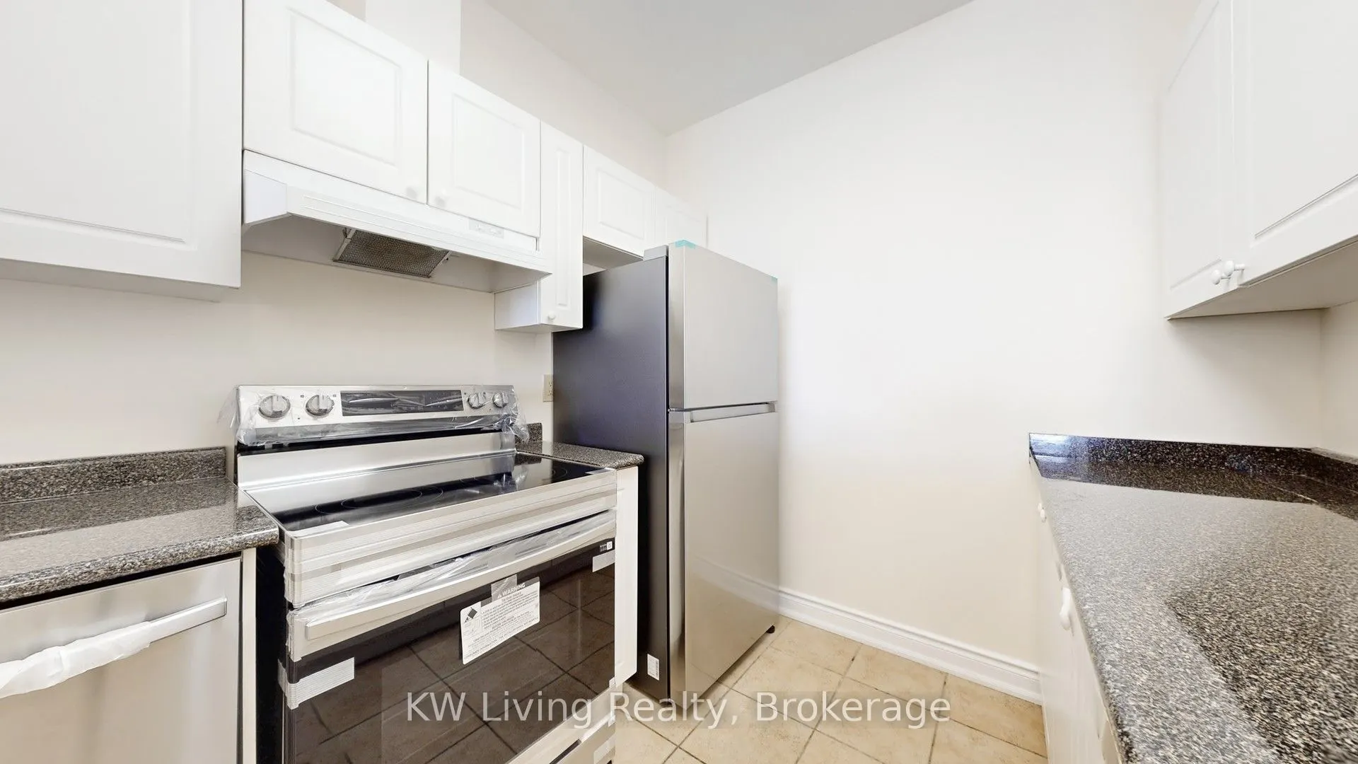10 Gateway Boulevard, #306