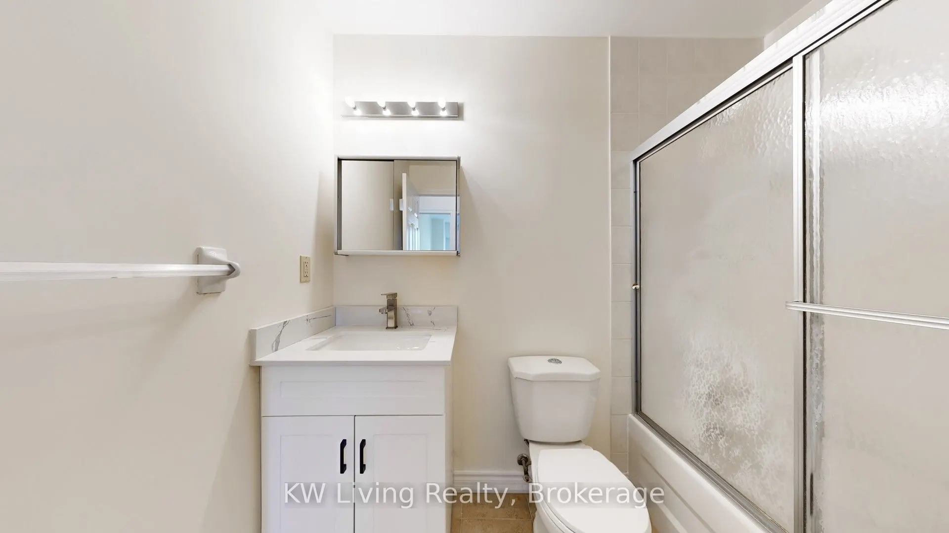 10 Gateway Boulevard, #306