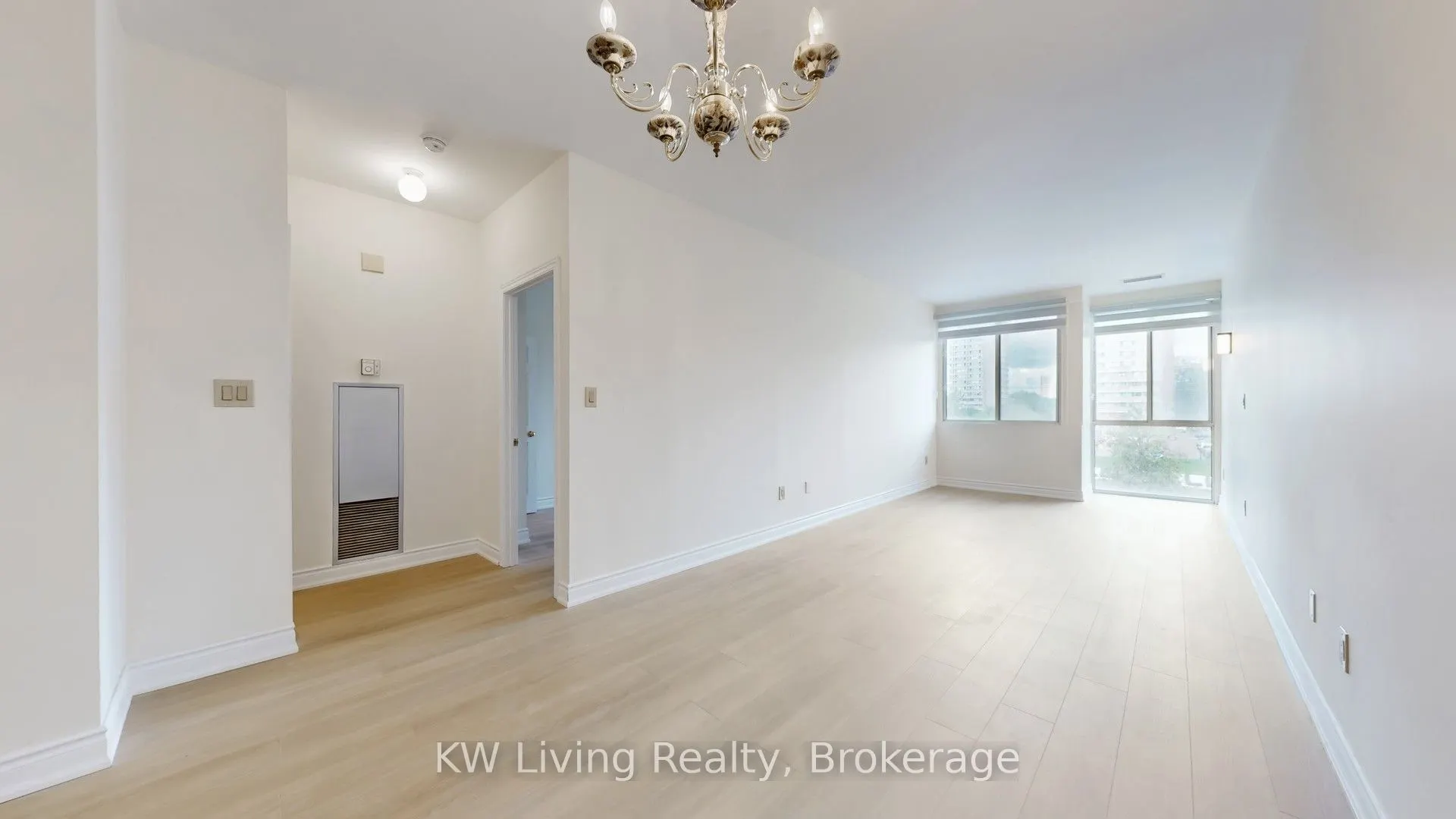10 Gateway Boulevard, #306