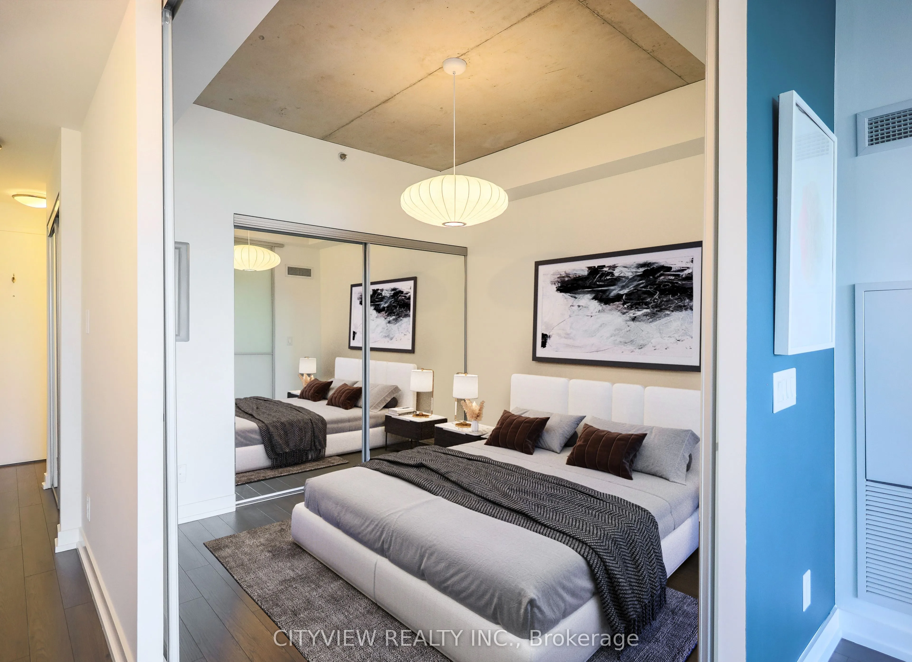 707 Dovercourt Road, #416
