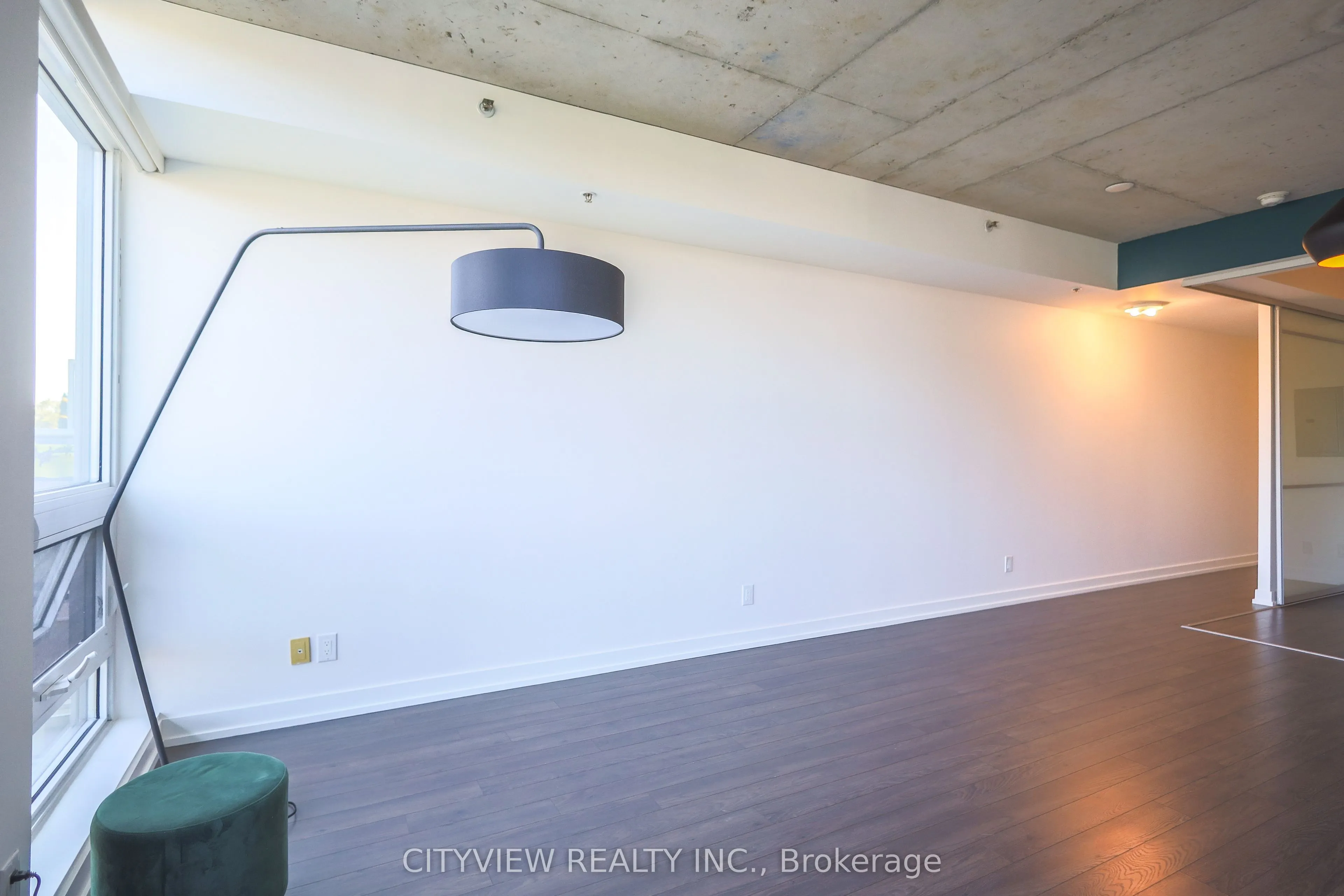 707 Dovercourt Road, #416