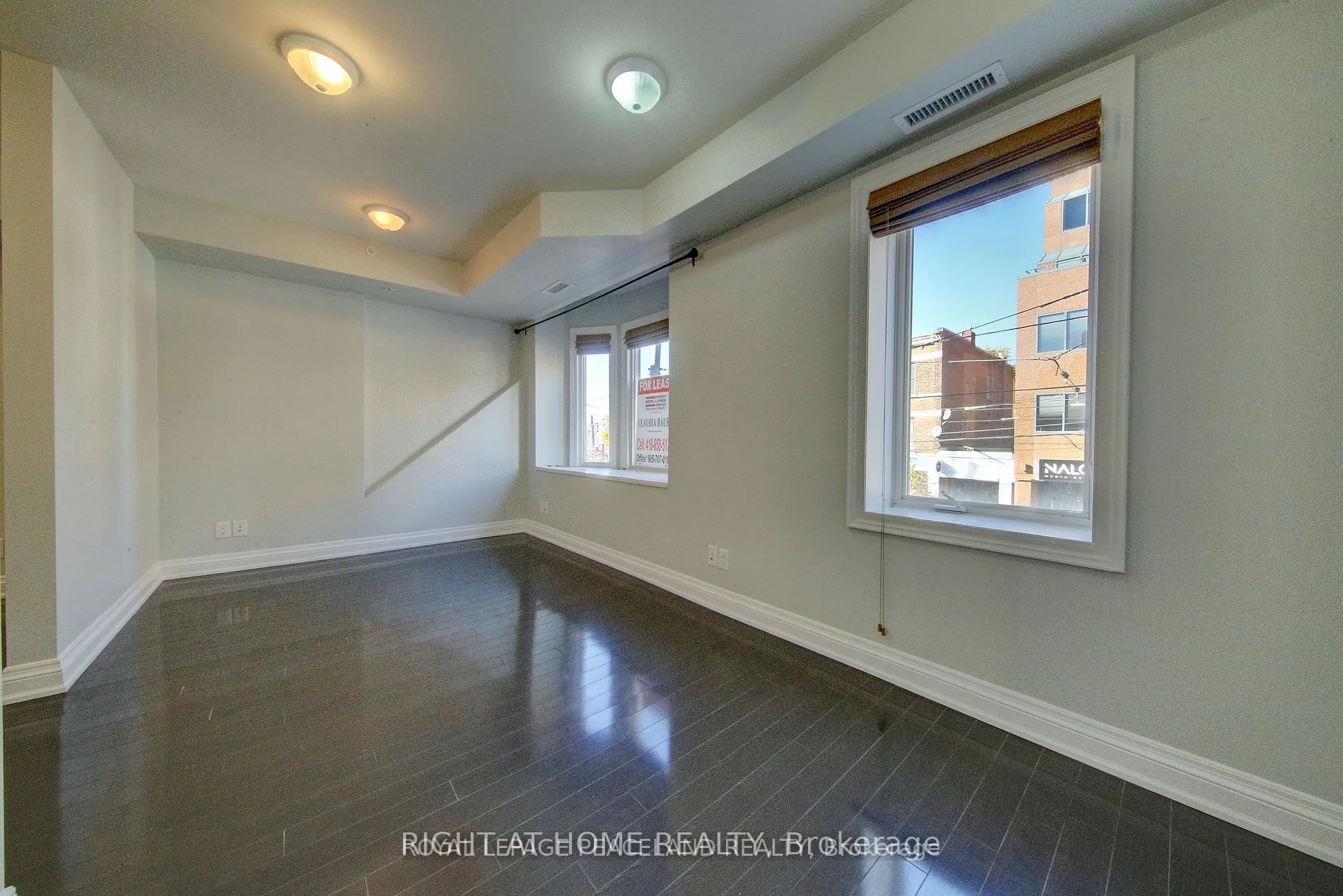 623 College Street, #201