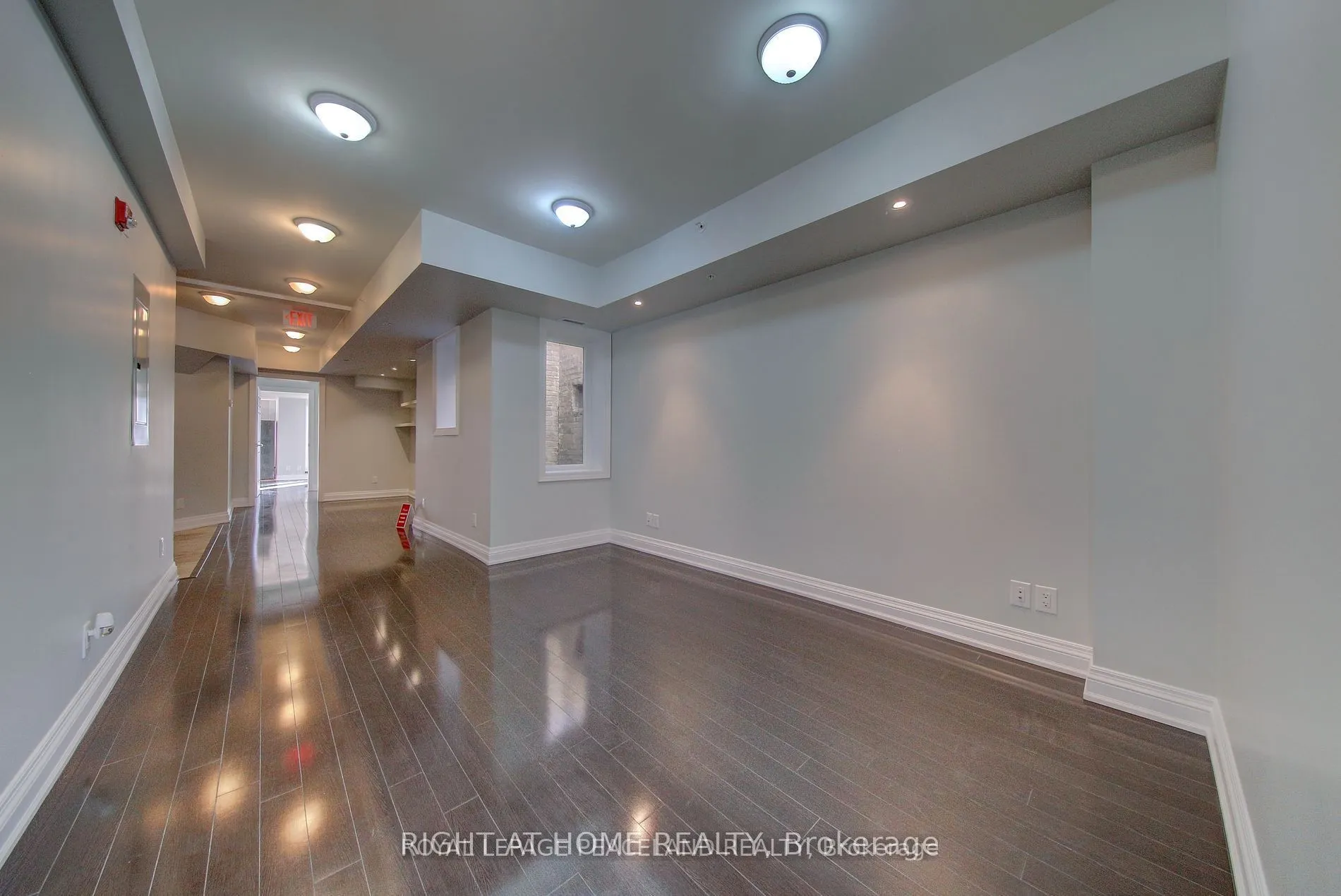 623 College Street, #201