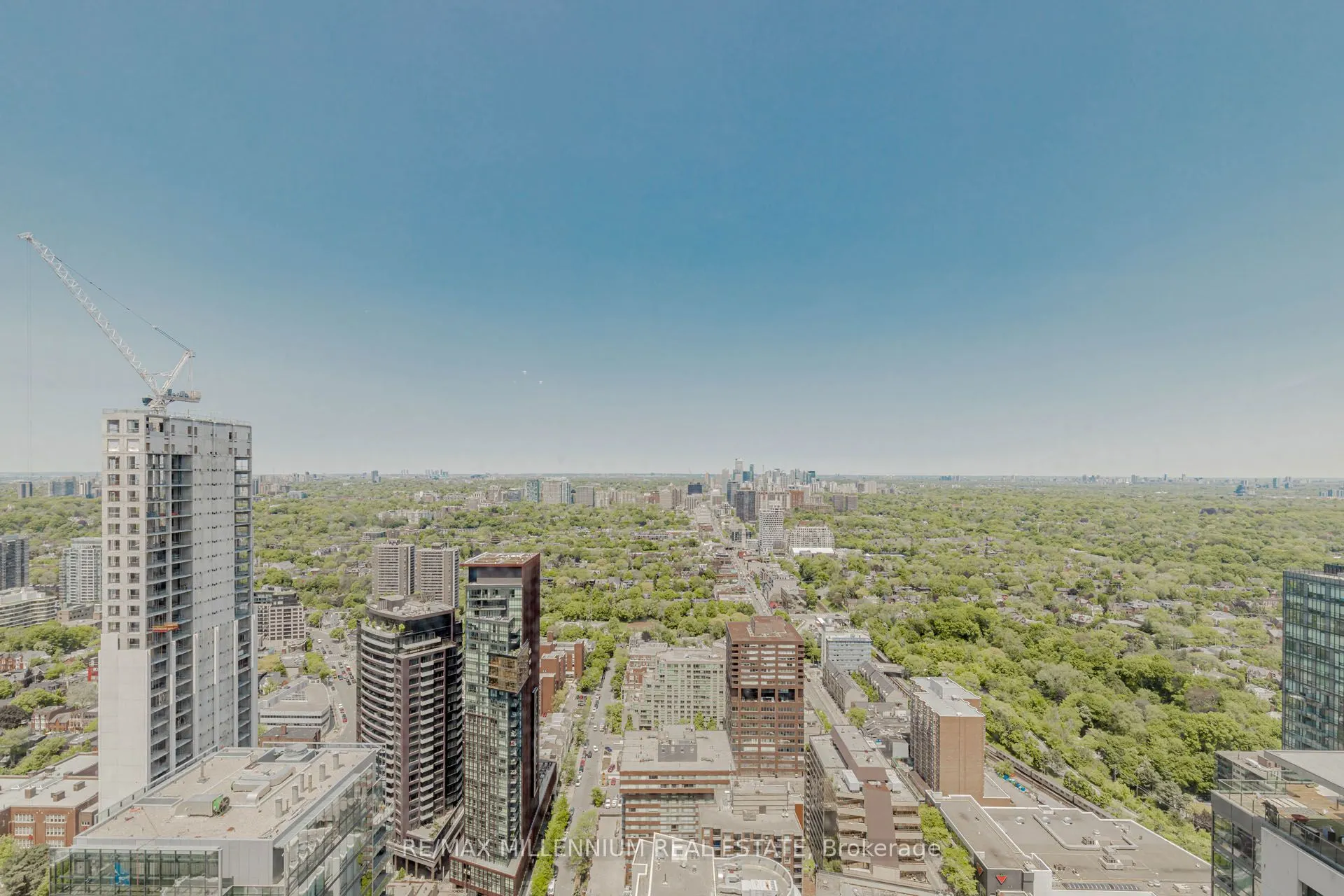 11 Yorkville Avenue, #4103