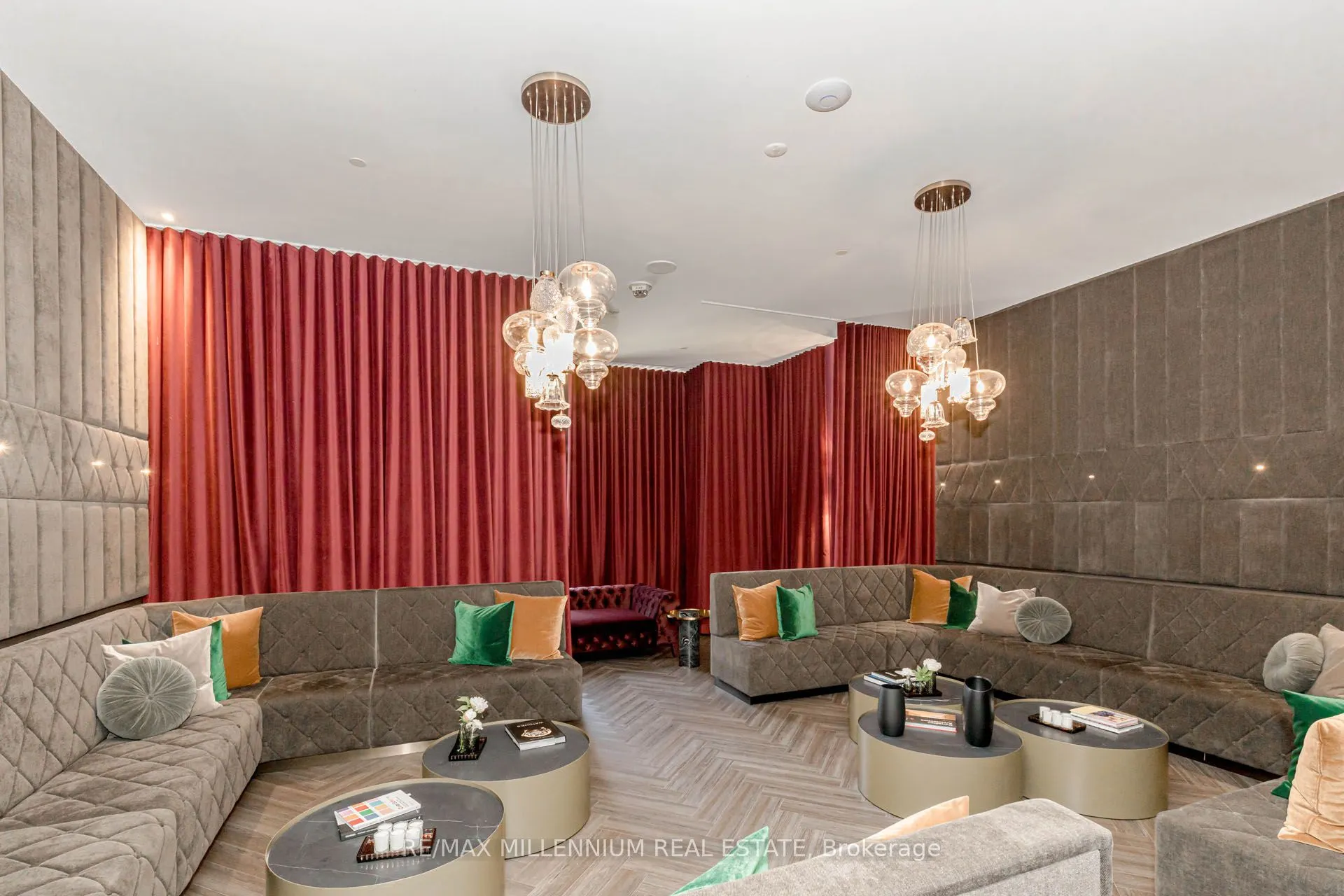 11 Yorkville Avenue, #4103