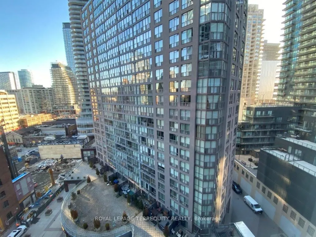 11 St Joseph Street, #1204
