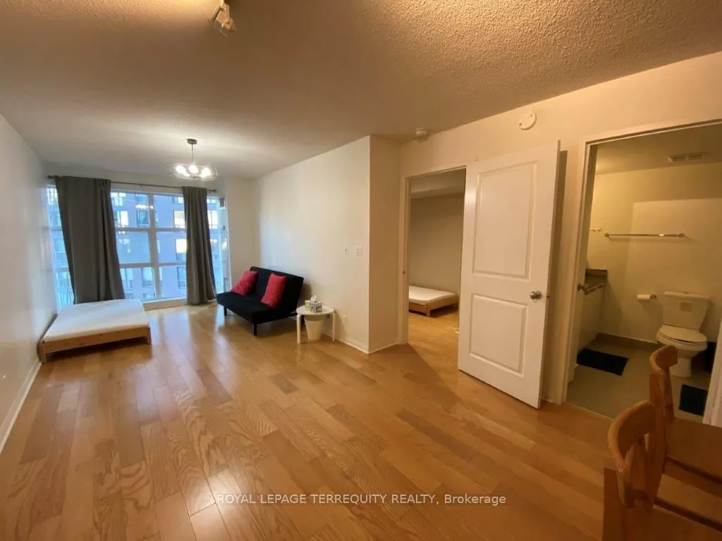 11 St Joseph Street, #1204