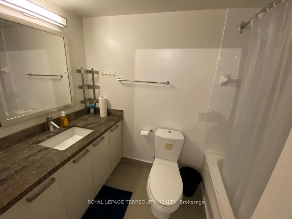 11 St Joseph Street, #1204