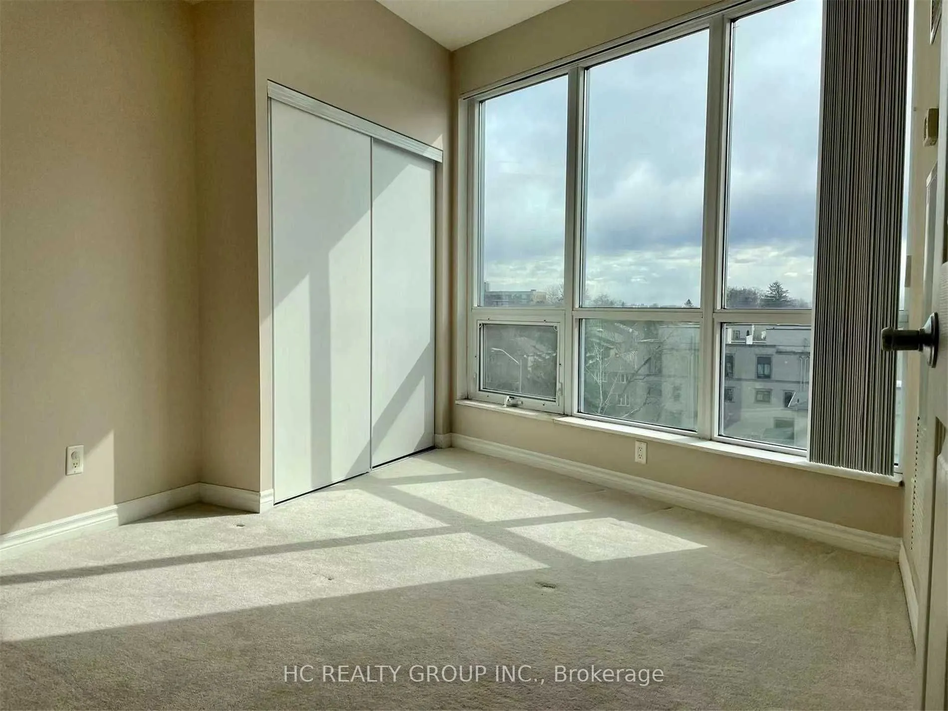 18 Holmes Avenue, #503