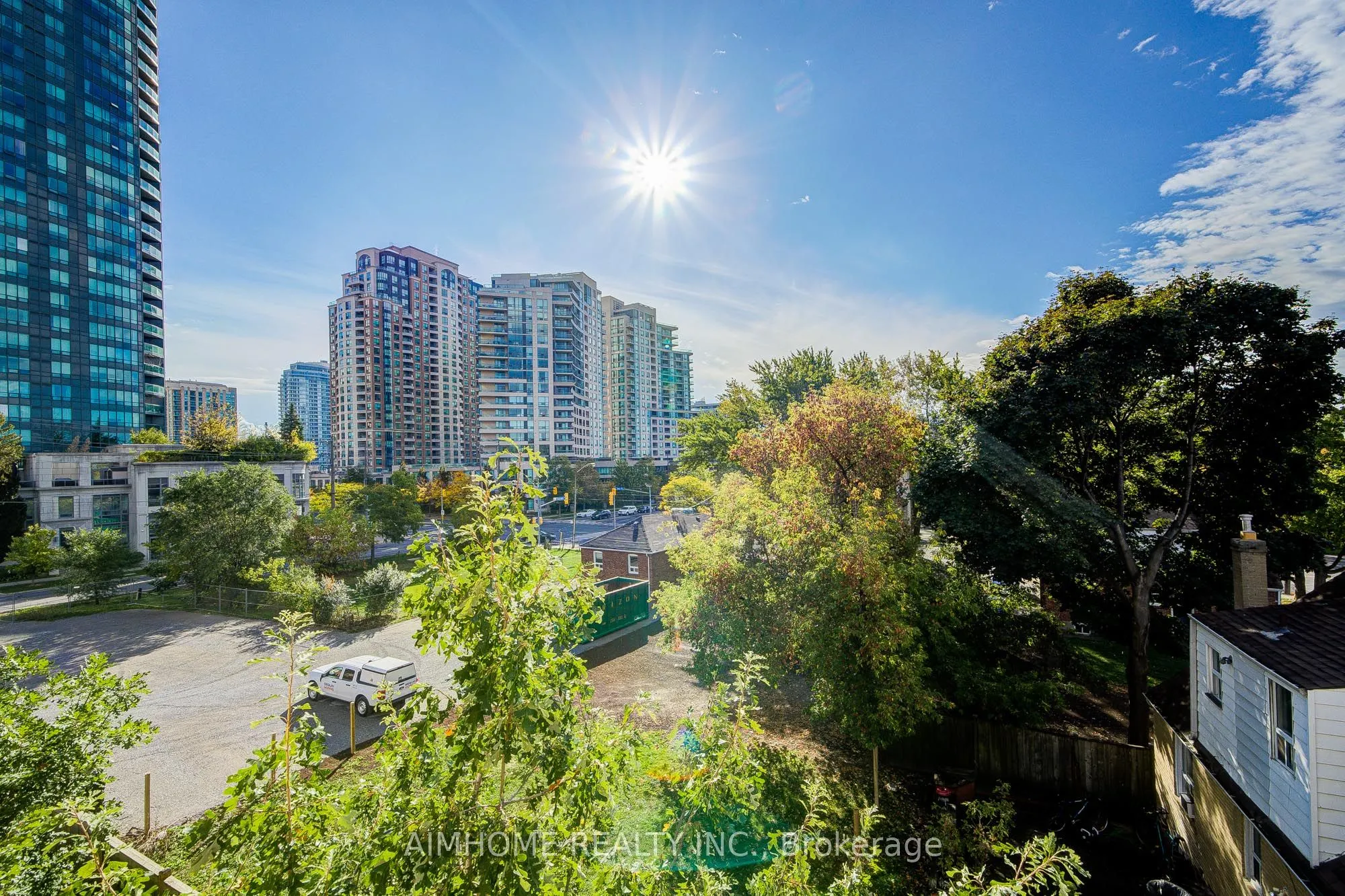 11 Eldora Avenue, #6
