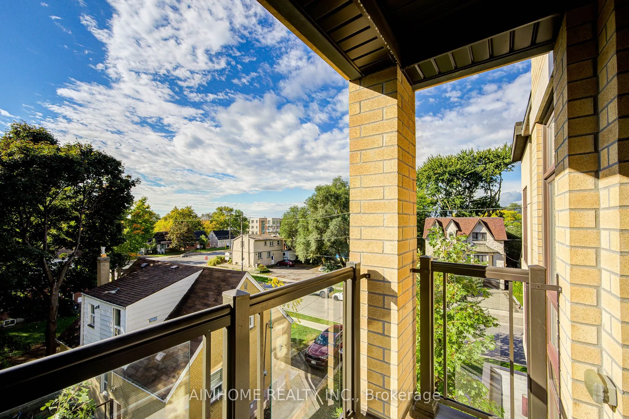 11 Eldora Avenue, #6