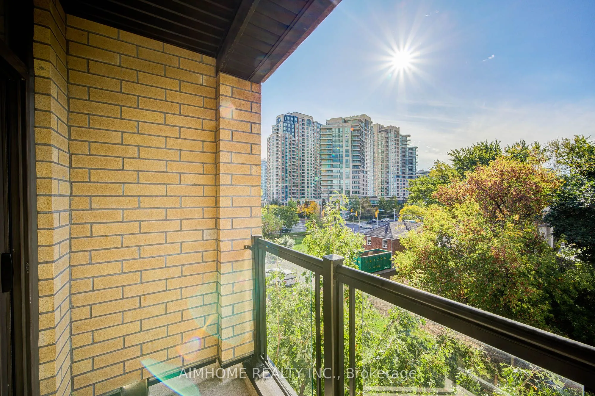 11 Eldora Avenue, #6