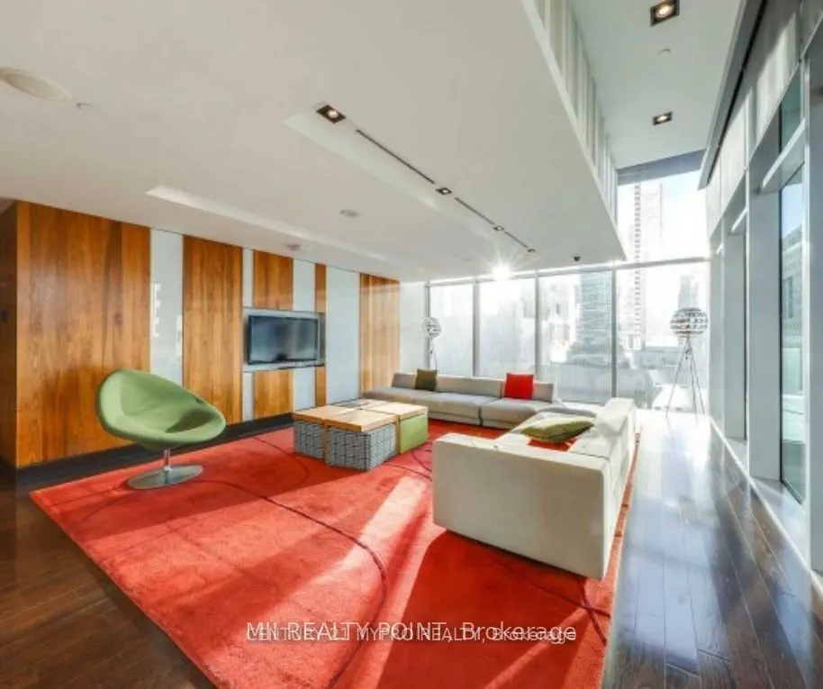 80 John Street, #1611