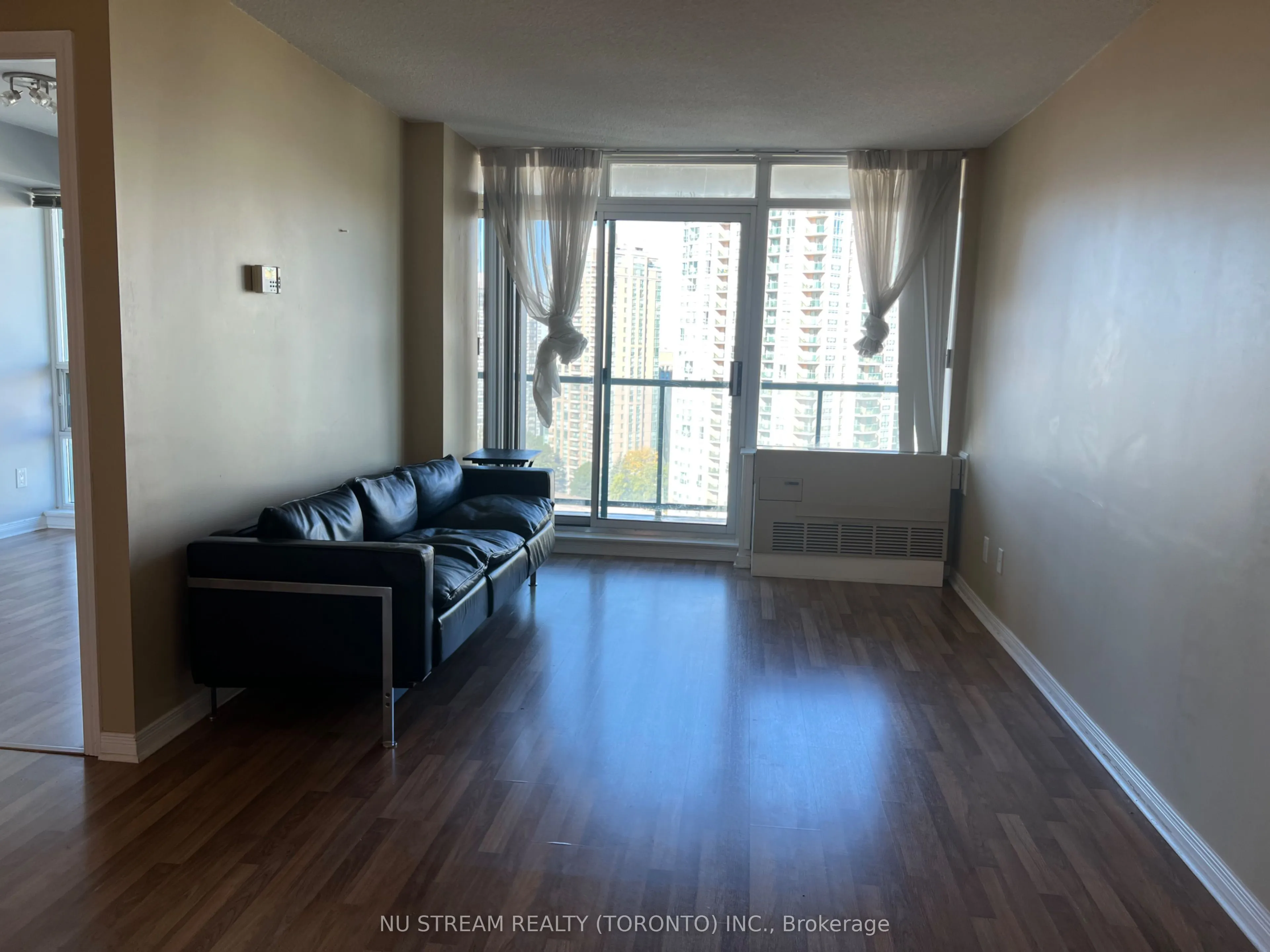 5508 Yonge Street, #1809