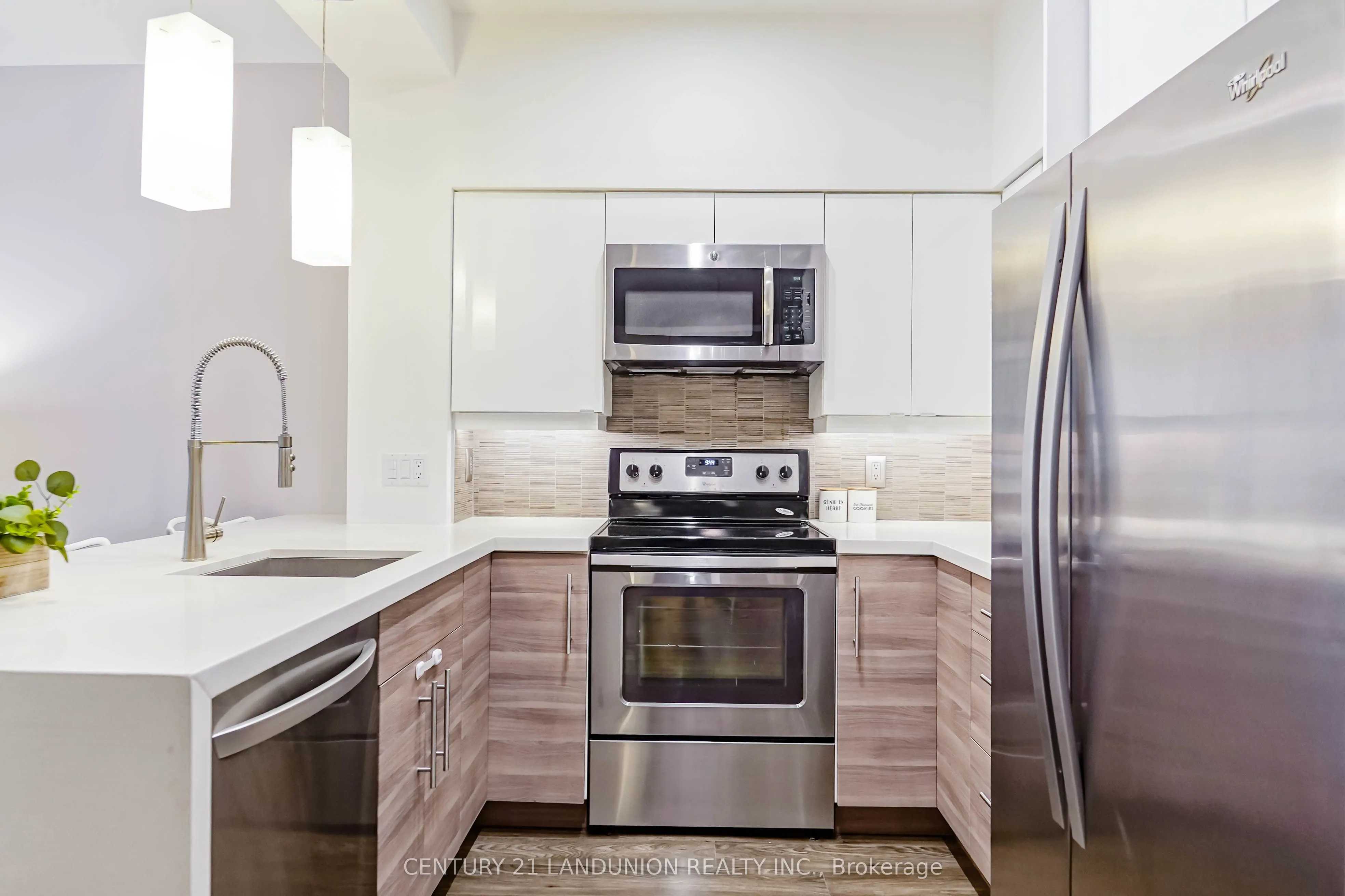38 Kenaston Gardens, #GV109