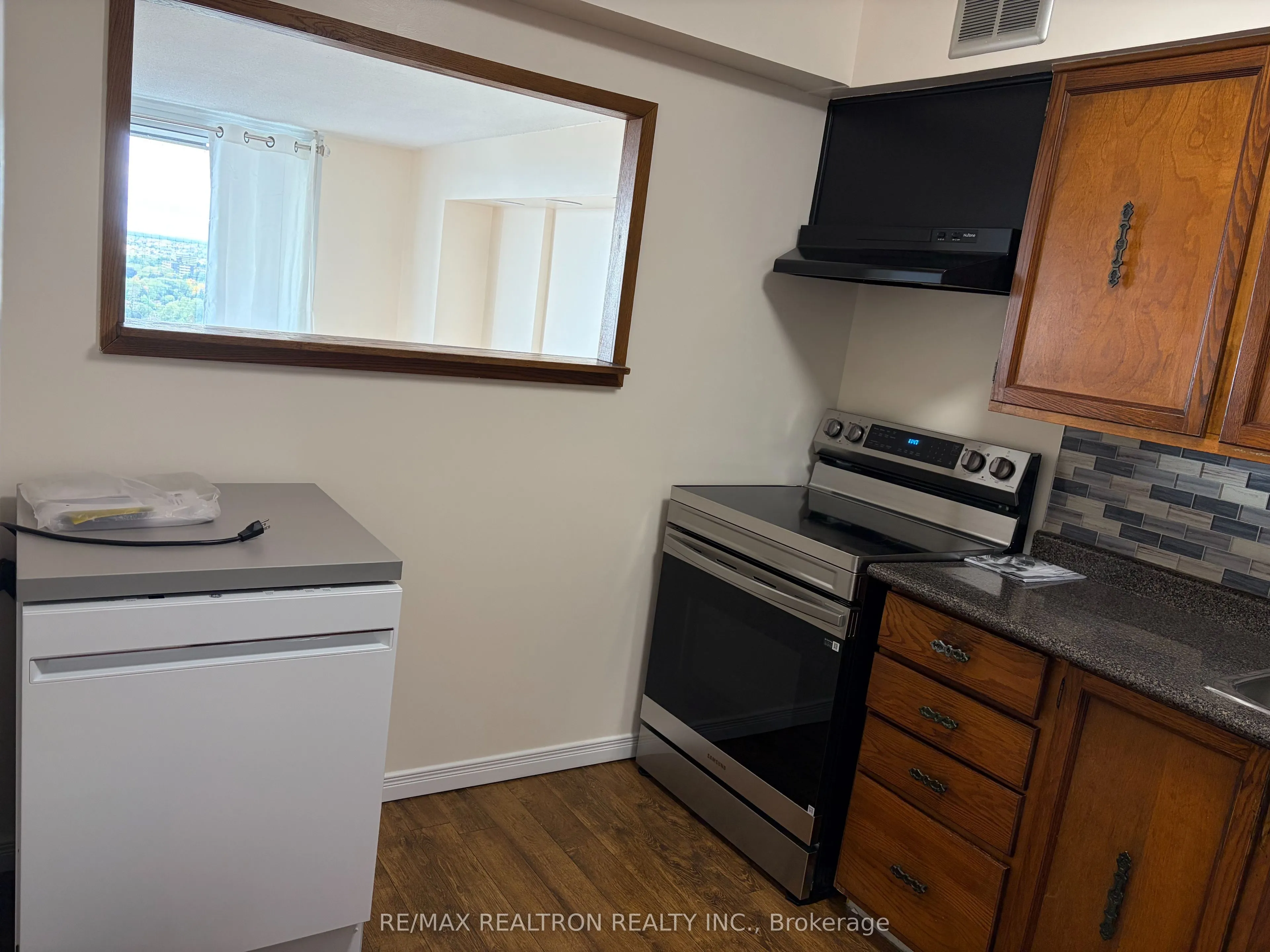 1338 York Mills Road, #1808