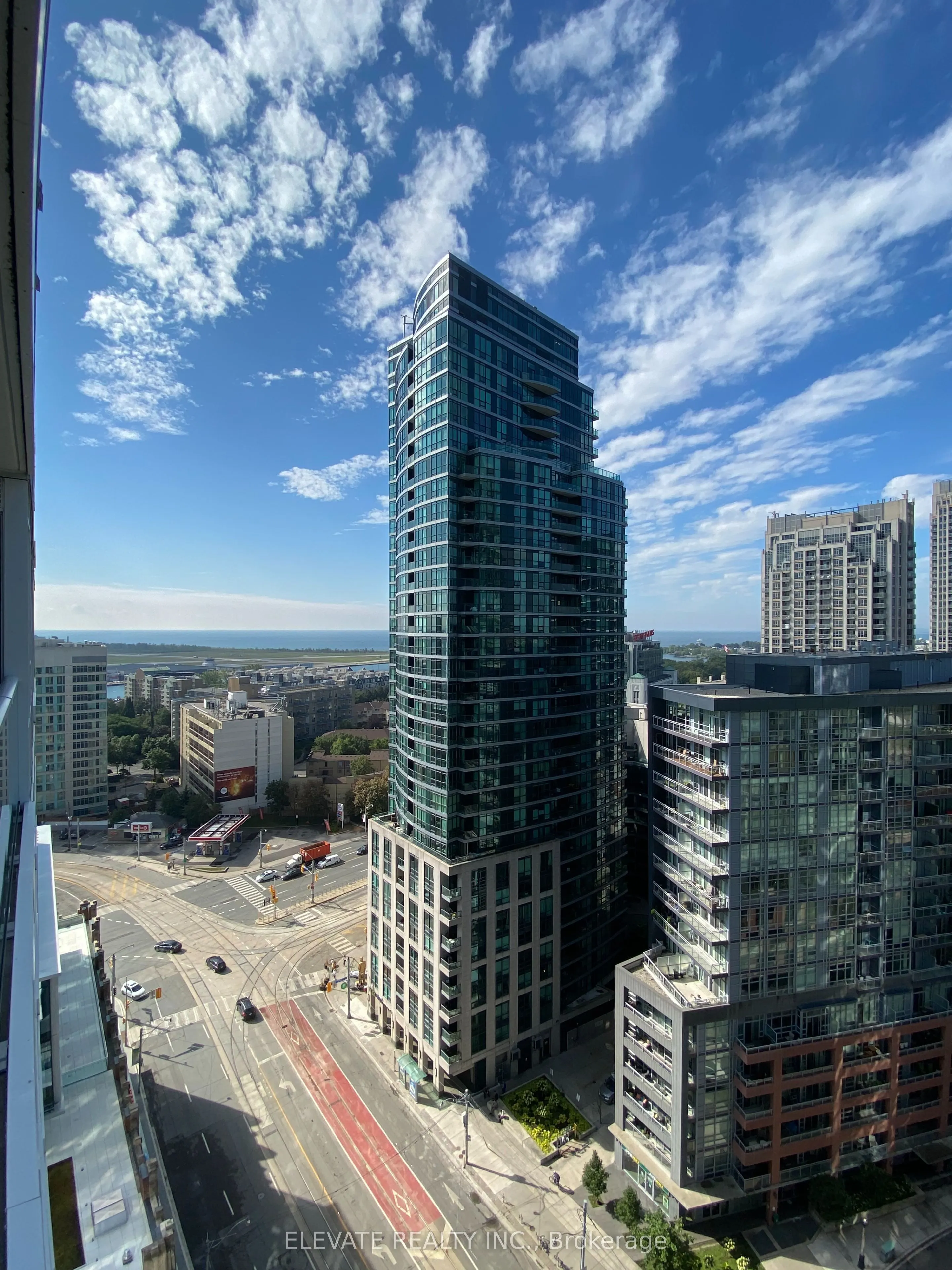 19 Bathurst Street, #2101