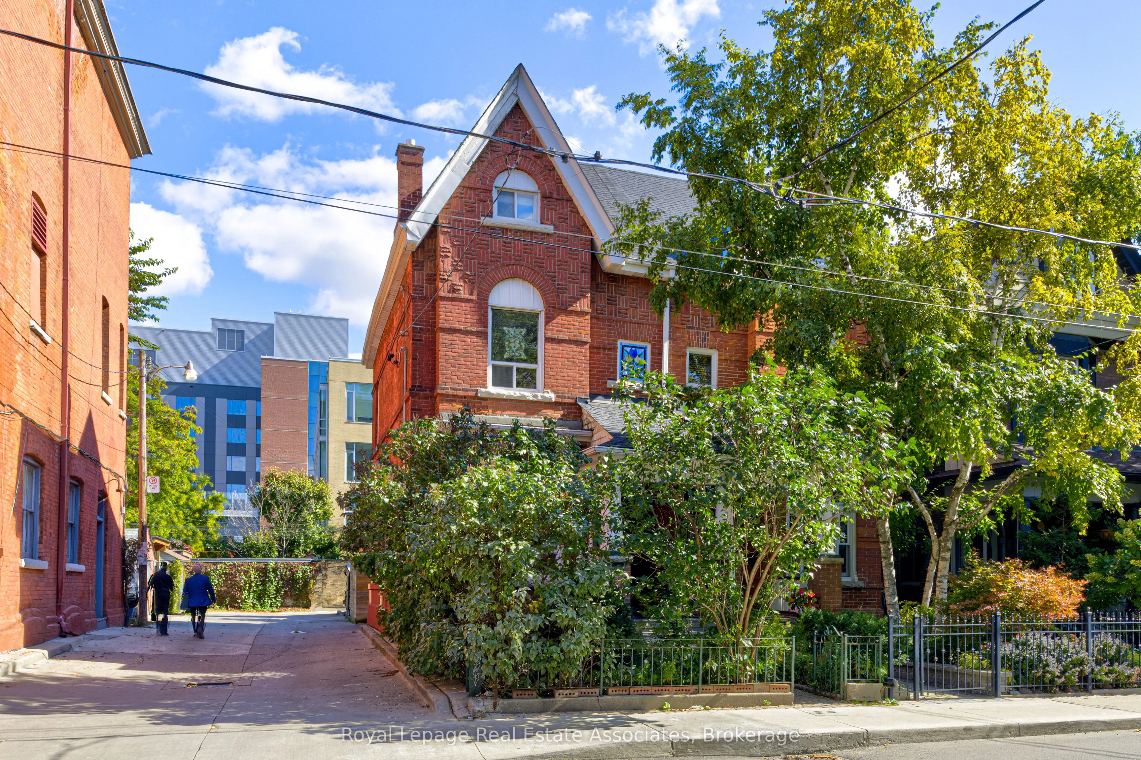 101 Dovercourt Road