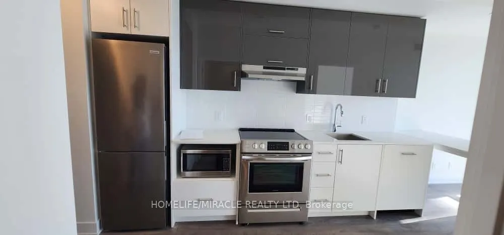 188 Fairview Mall Drive, #505