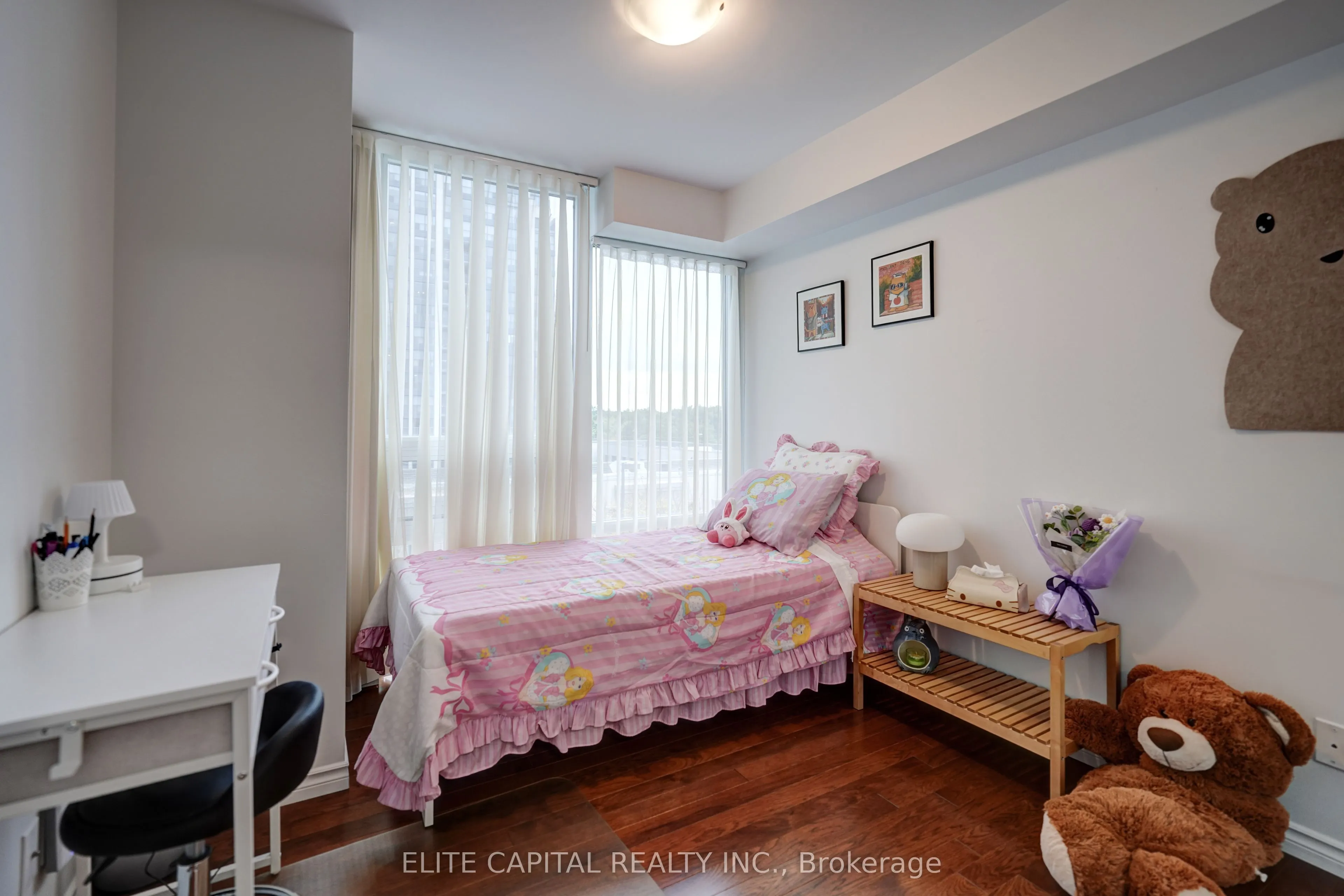35 Hollywood Avenue, #619