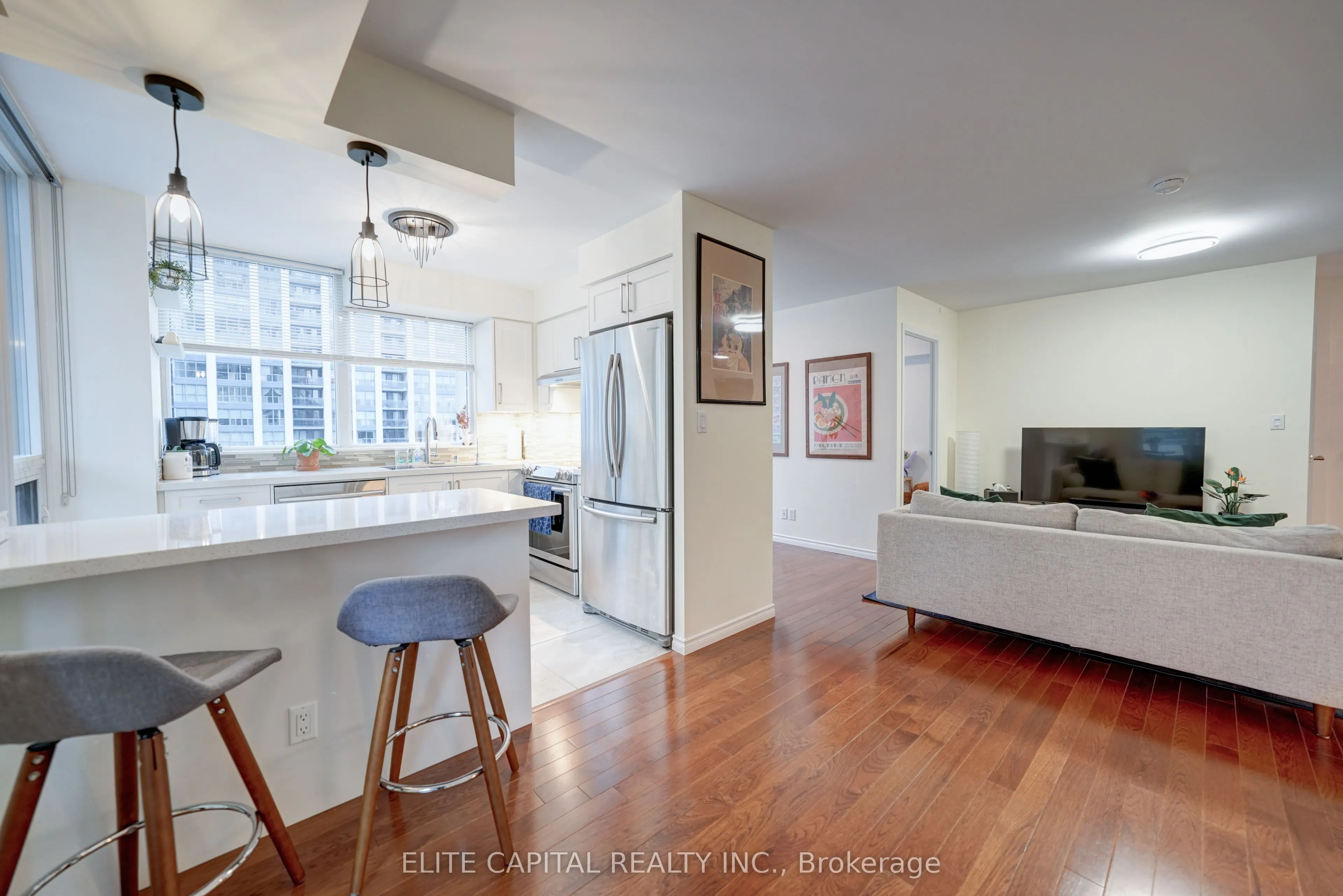 35 Hollywood Avenue, #619