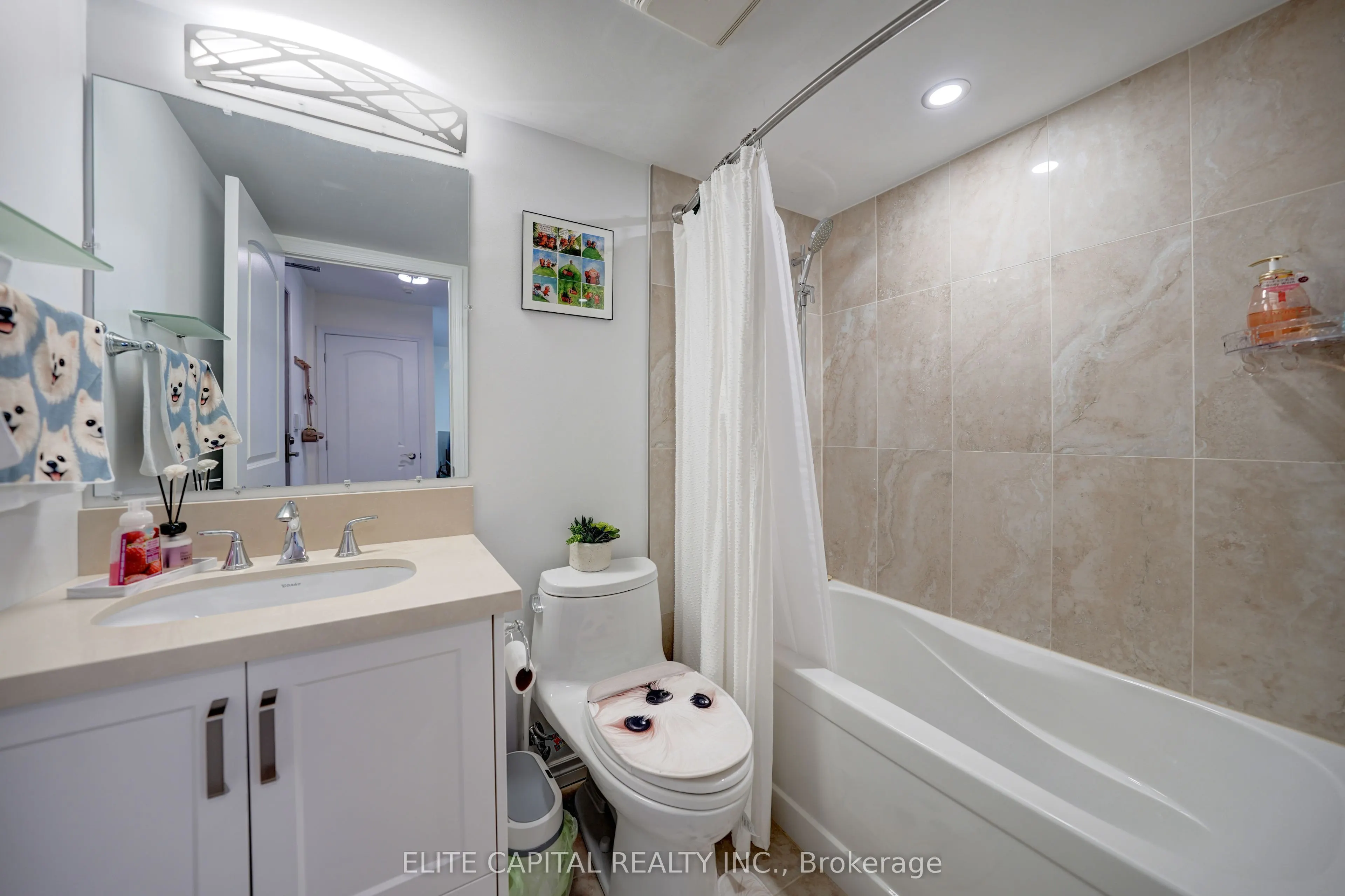 35 Hollywood Avenue, #619