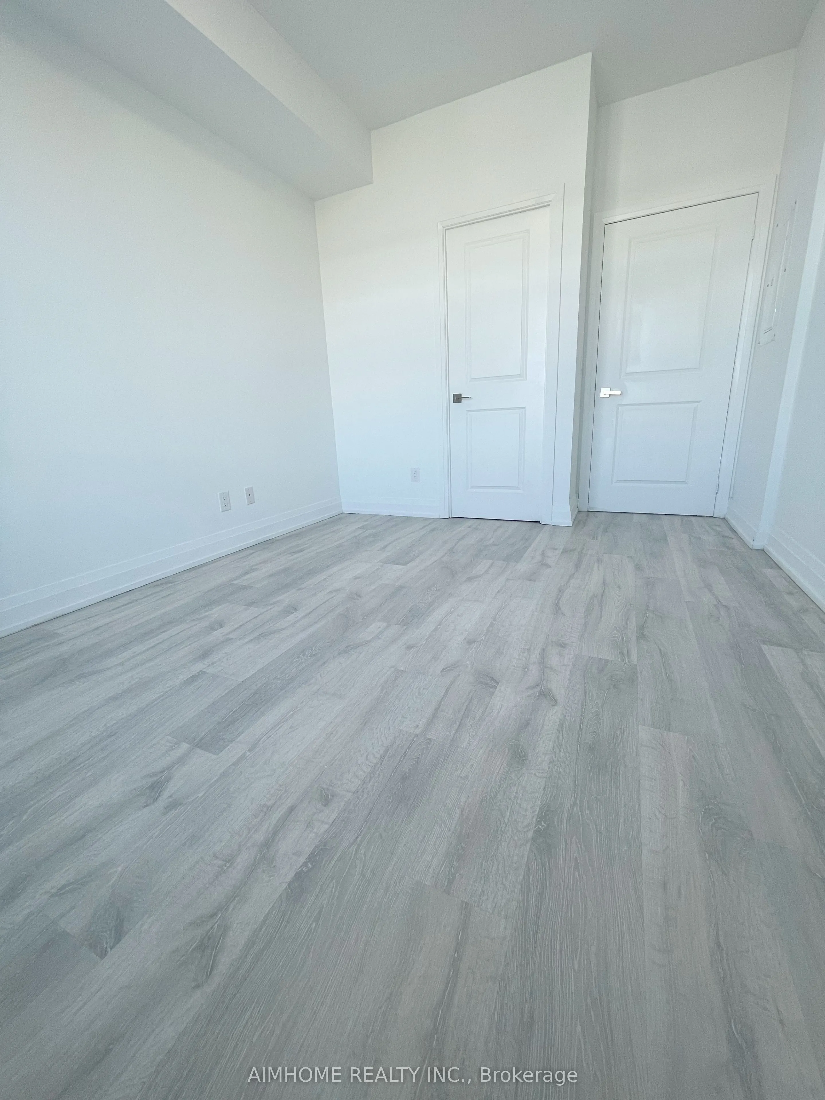 591 Sheppard Avenue E, #Ph26