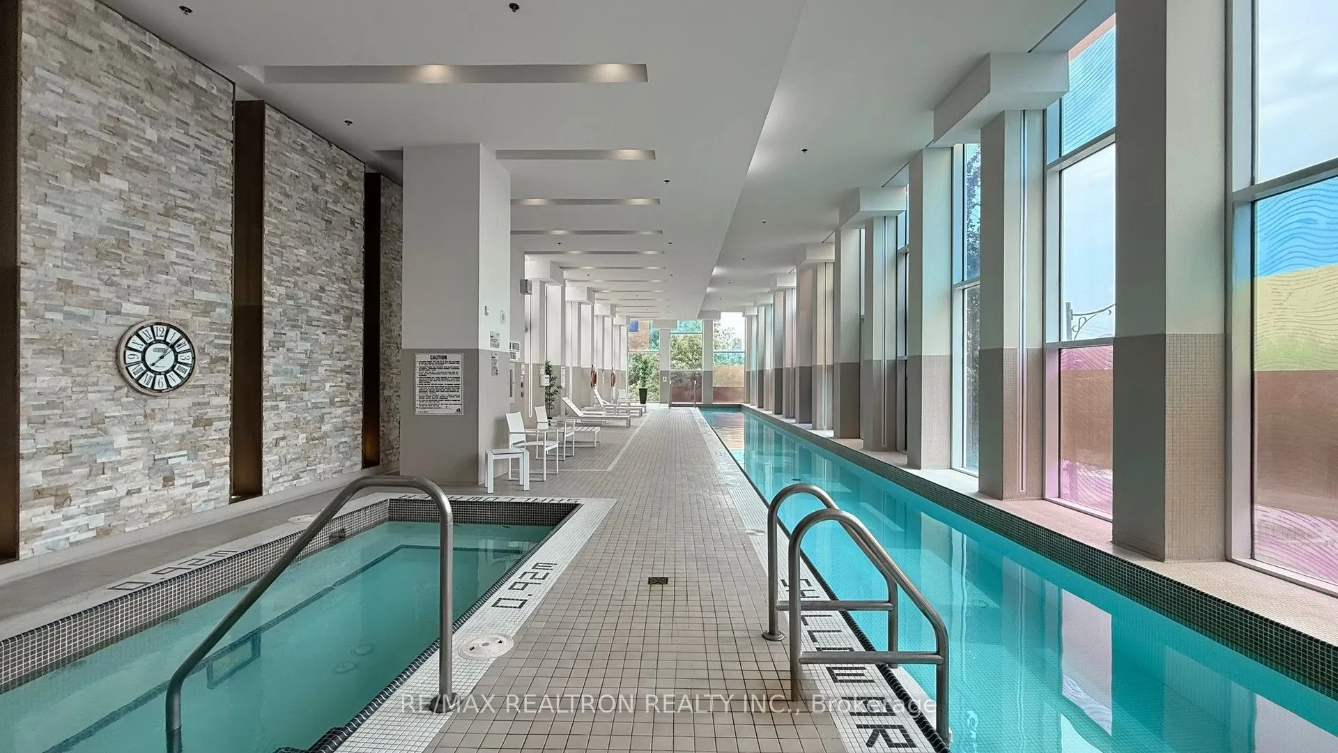 33 Singer Court, #1711