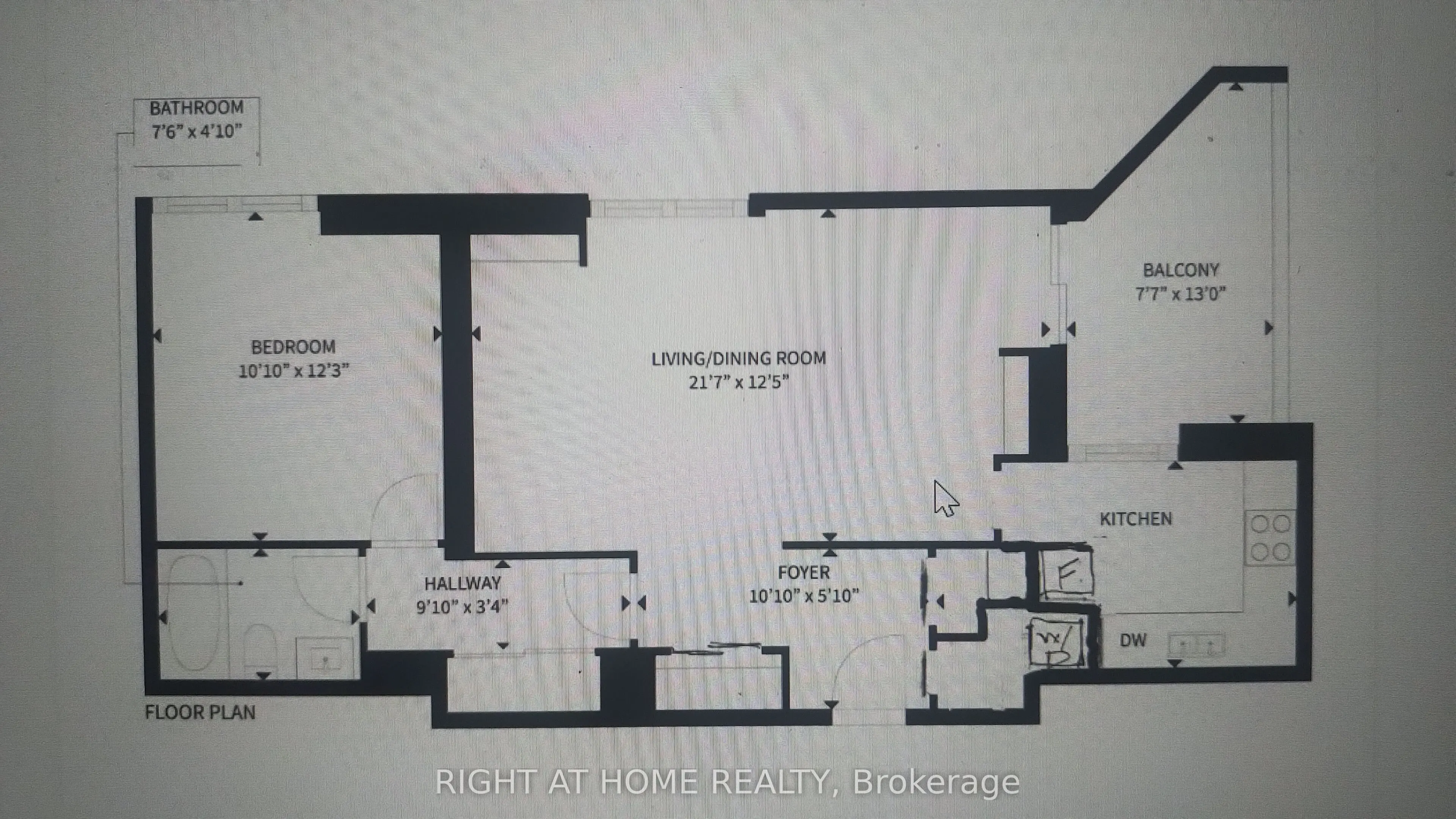 33 Harbour Square, #3240